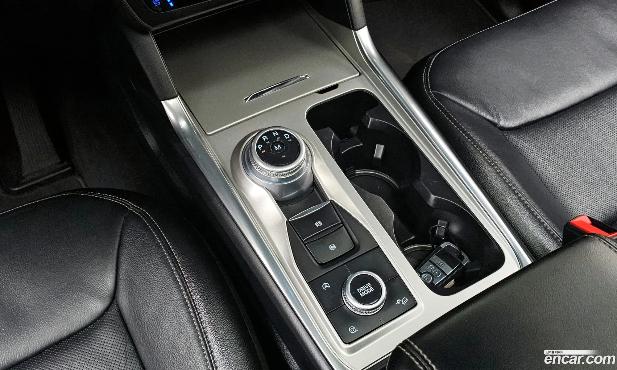 Ford Explorer 6th Gen 2019 1FMSK8FH7LGA73422 — 14