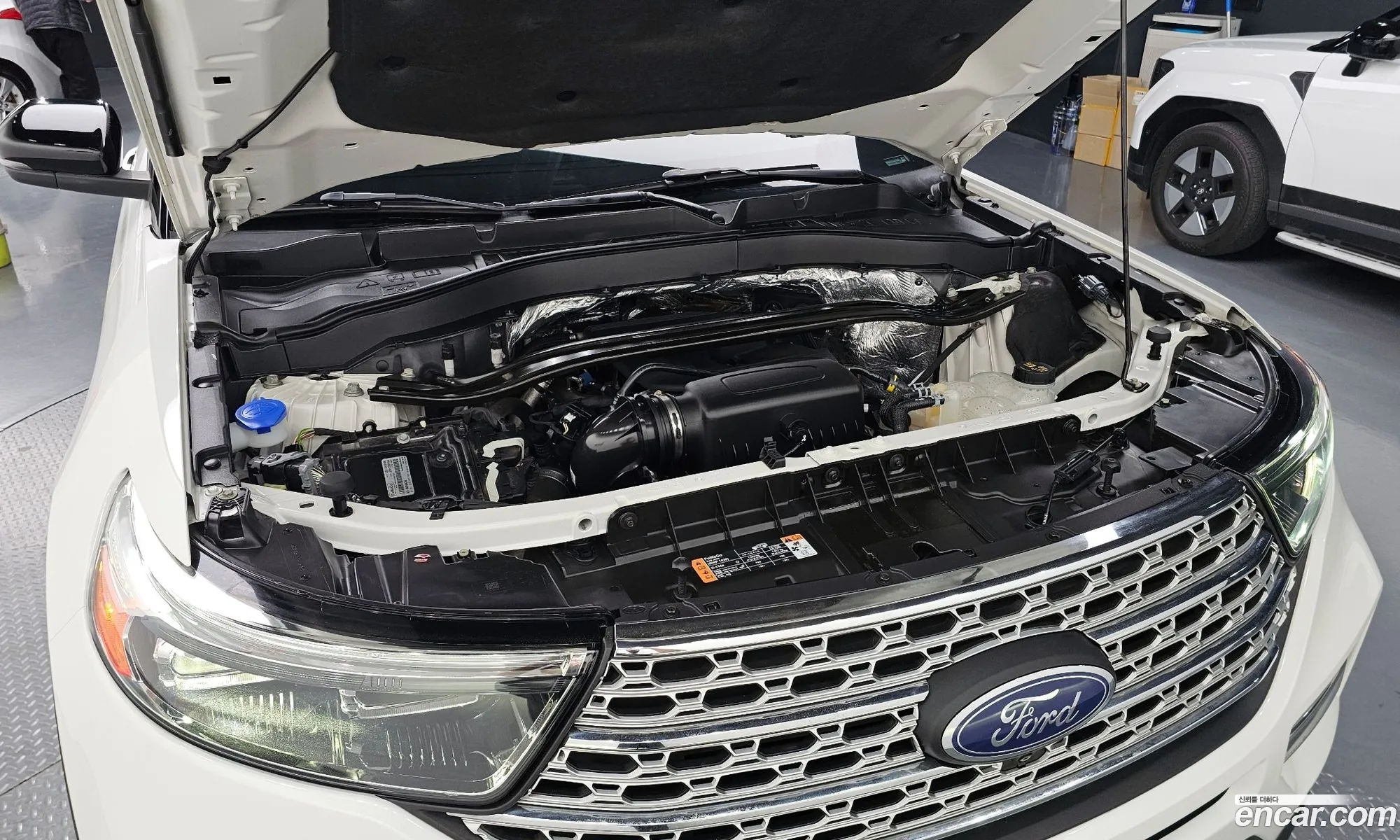 Ford Explorer 6th Gen 2019 1FMSK8FH7LGA73422 — 16