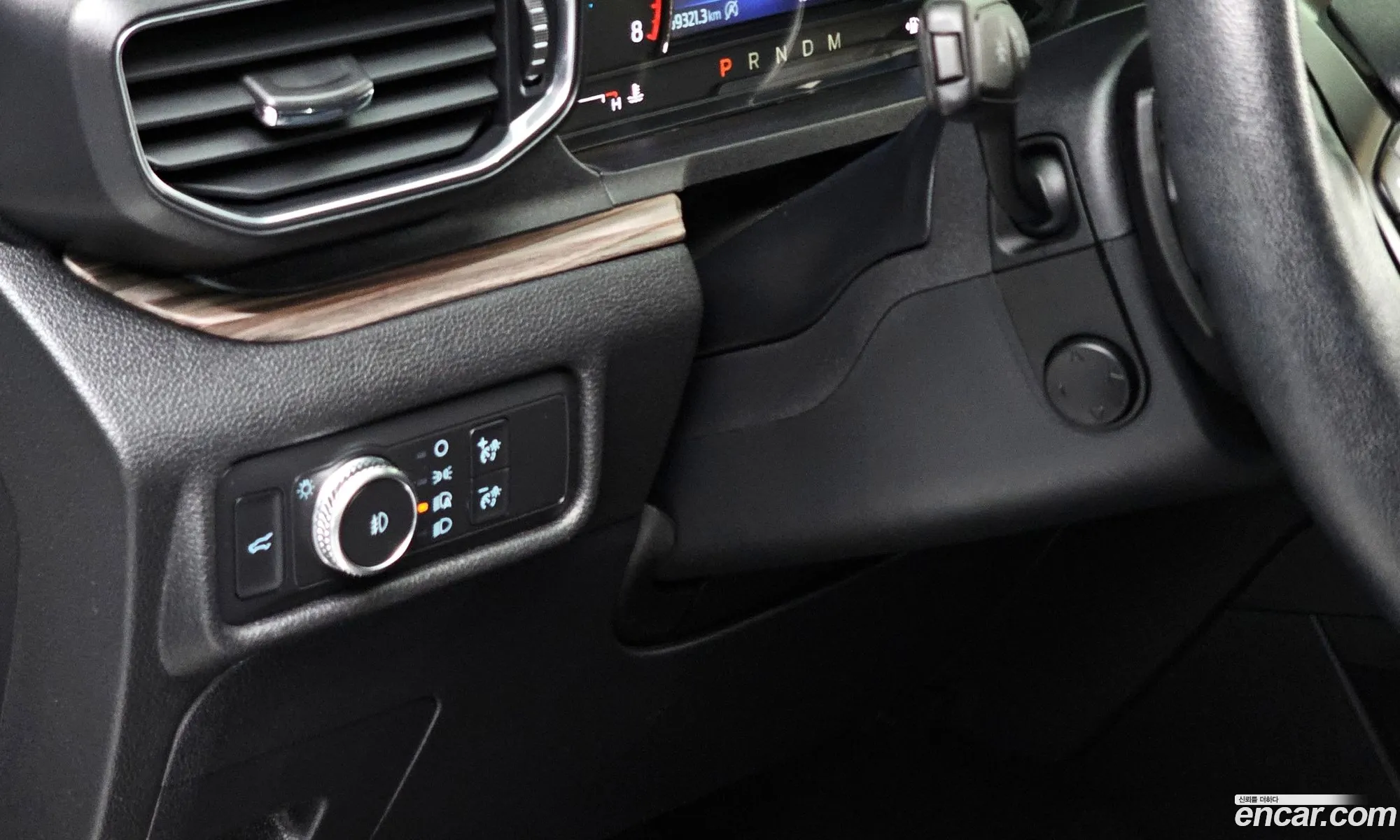 Ford Explorer 6th Gen 2019 1FMSK8FH7LGA73422 — 18