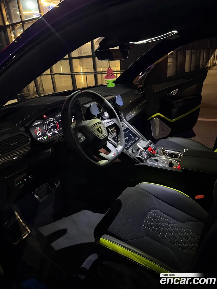 Lamborghini Urus 2024 — 10