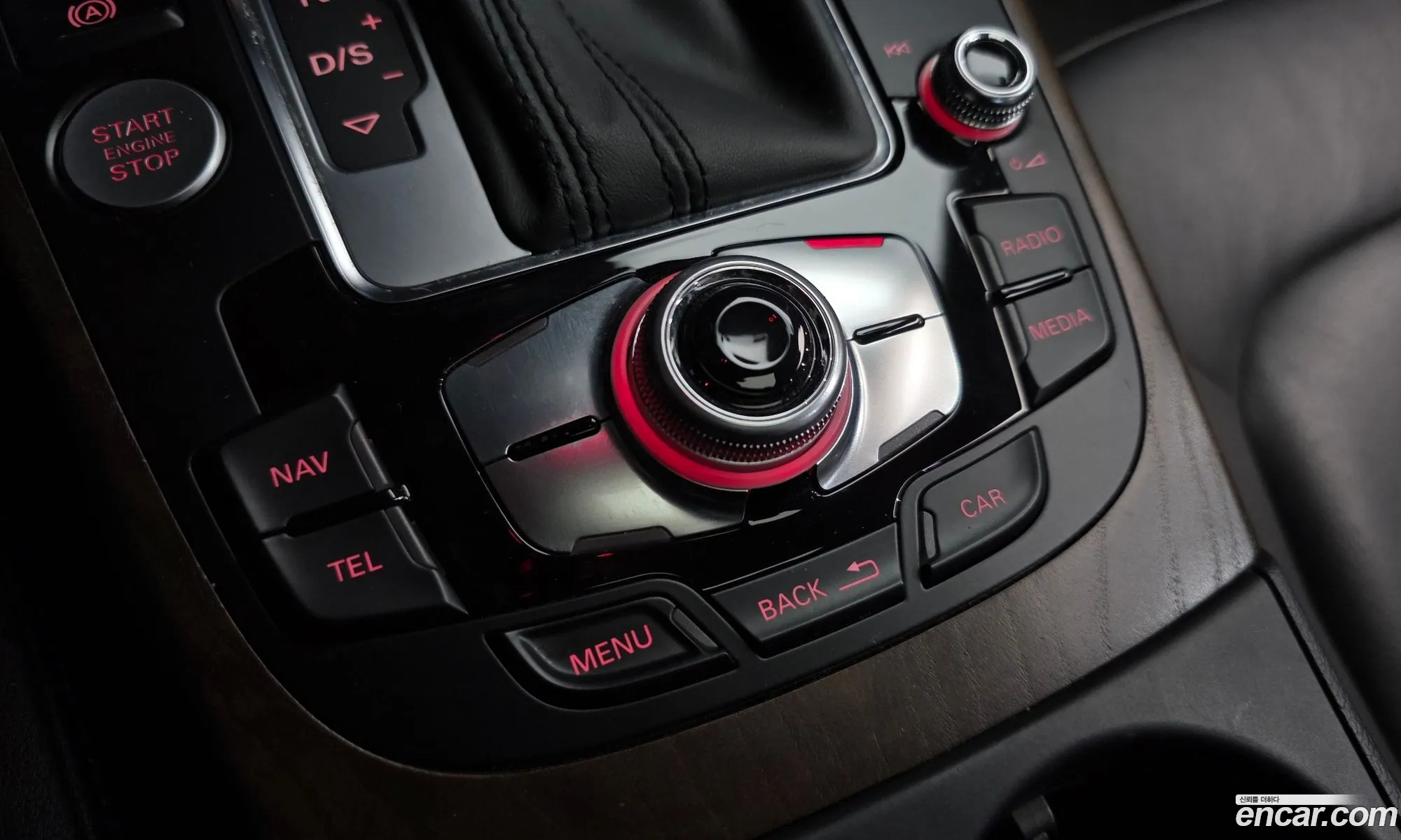 Audi A4 2015 WAUZZZ8K0GA011587 — 12