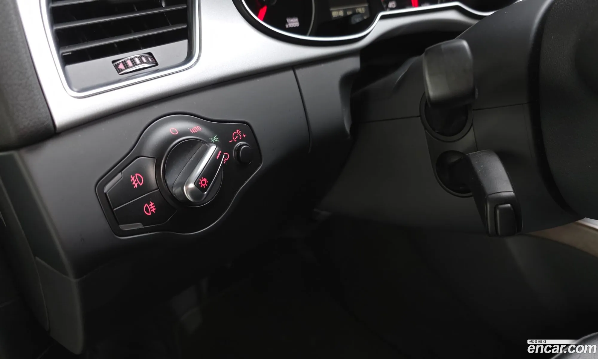 Audi A4 2015 WAUZZZ8K0GA011587 — 9