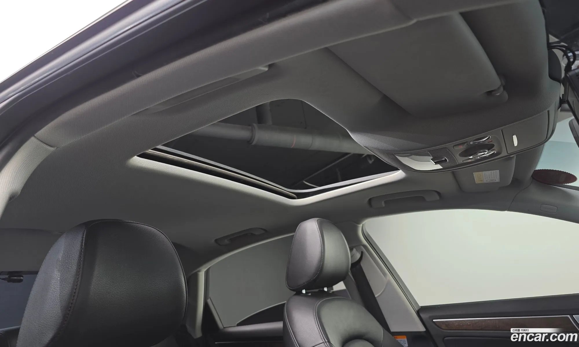 Audi A4 2015 WAUZZZ8K0GA011587 — 2