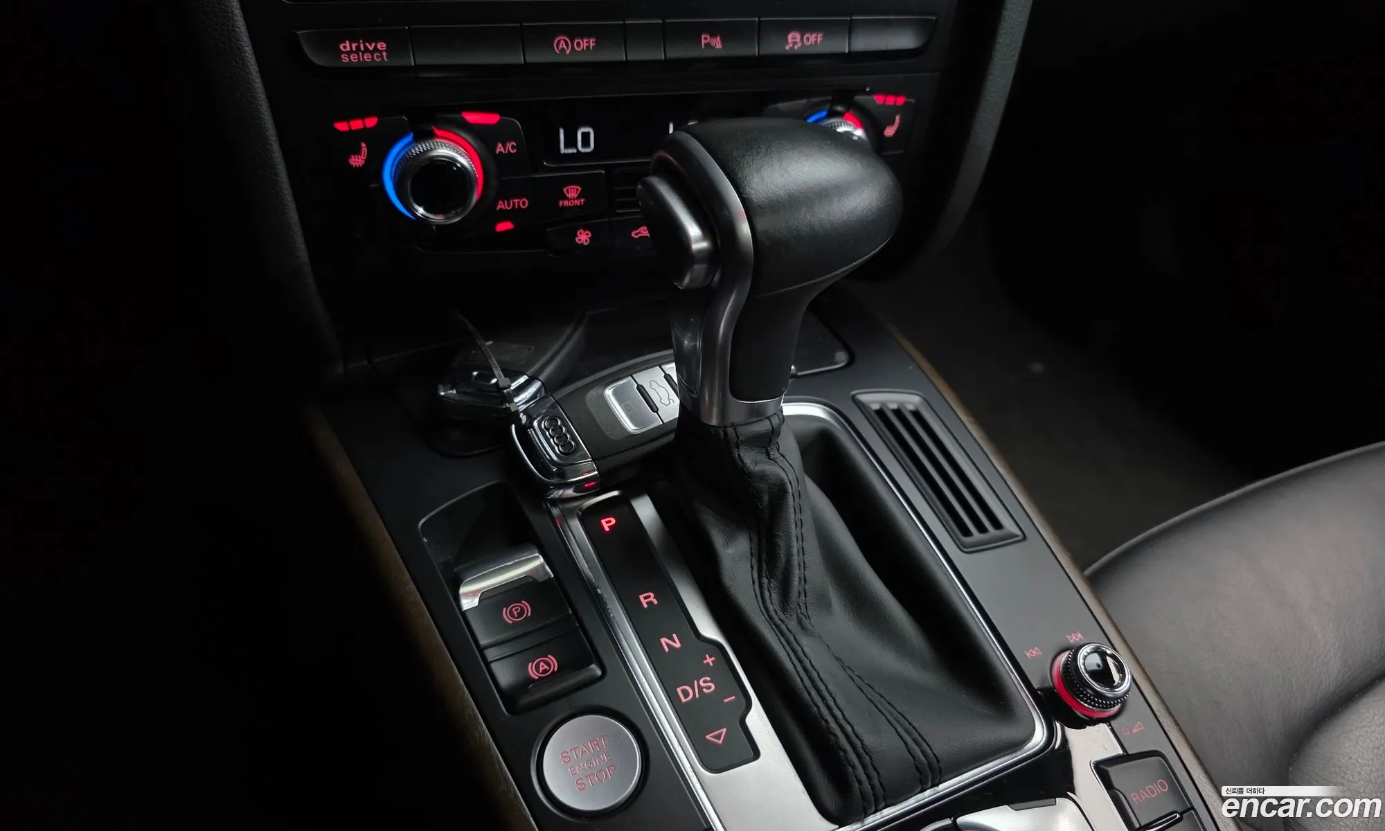Audi A4 2015 WAUZZZ8K0GA011587 — 4