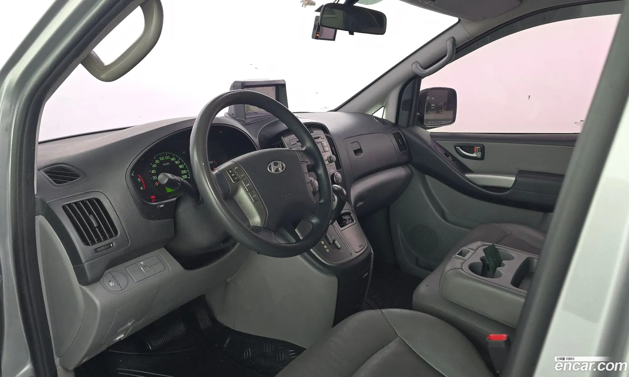 Hyundai Grand Starex 2014 — 5