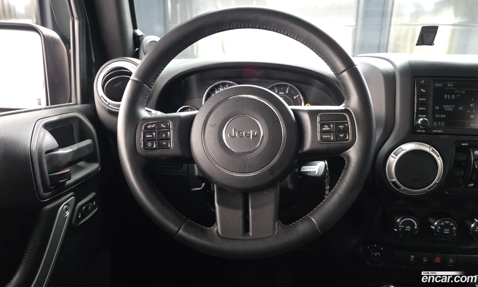 Jeep Wrangler 2013 — 19