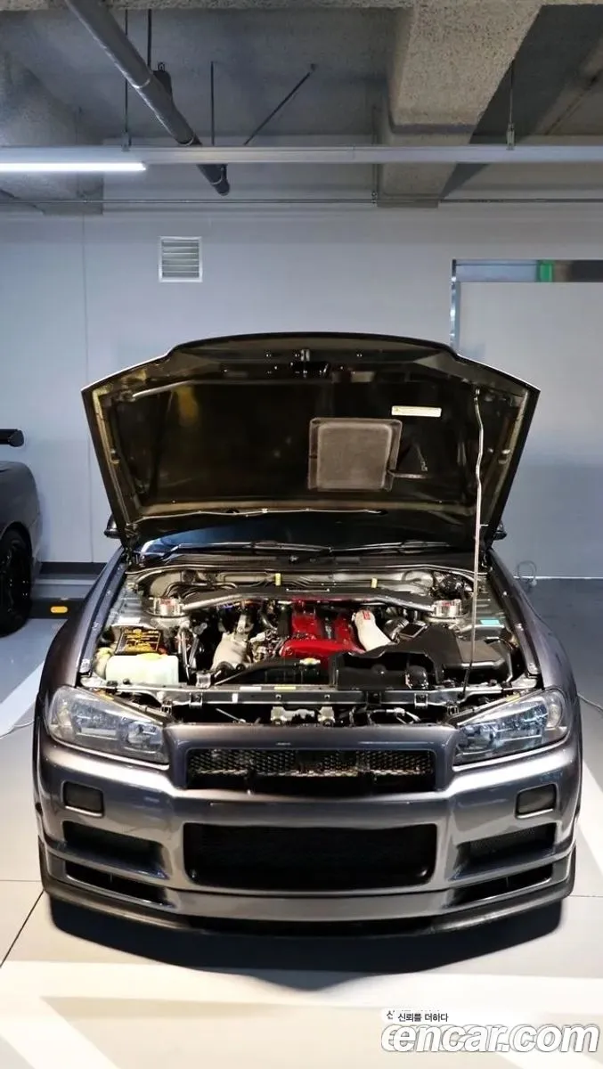 Nissan Skyline 2001 — 4