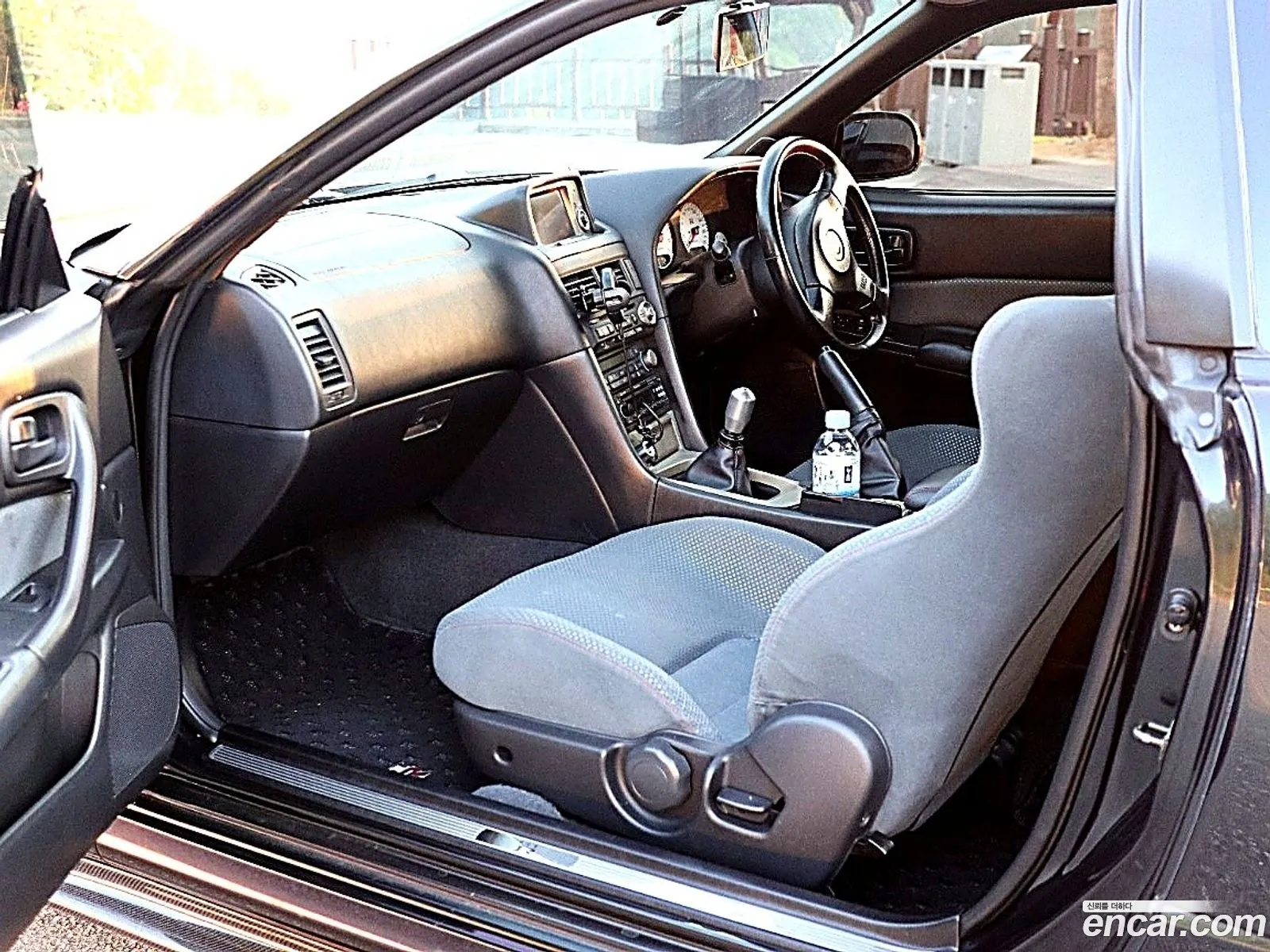 Nissan Skyline 1995 — 10
