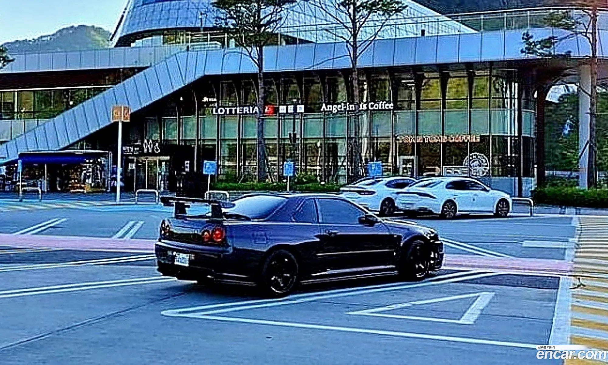 Nissan Skyline 1995 — 11