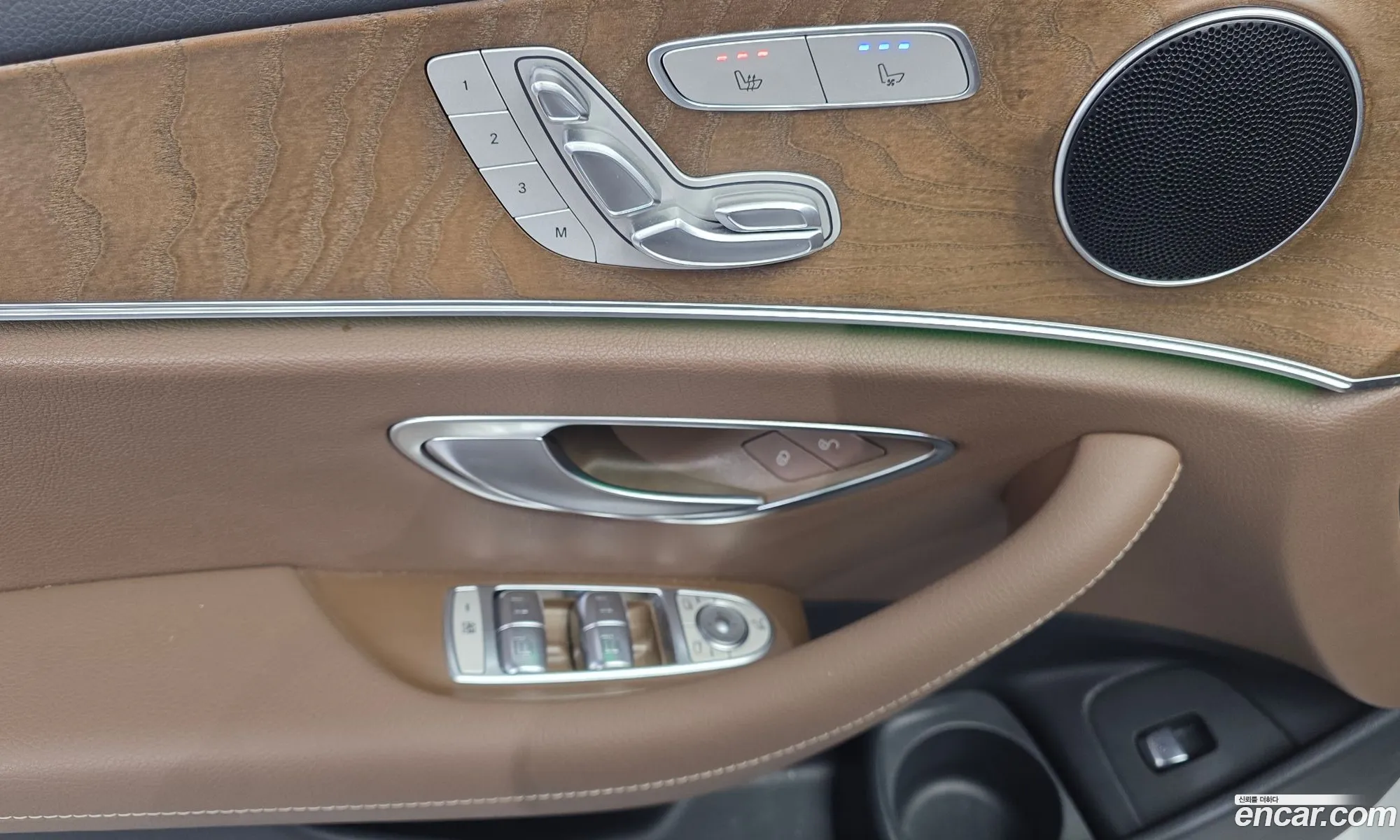 Mercedes-Benz E-Class W213 2021 — 25