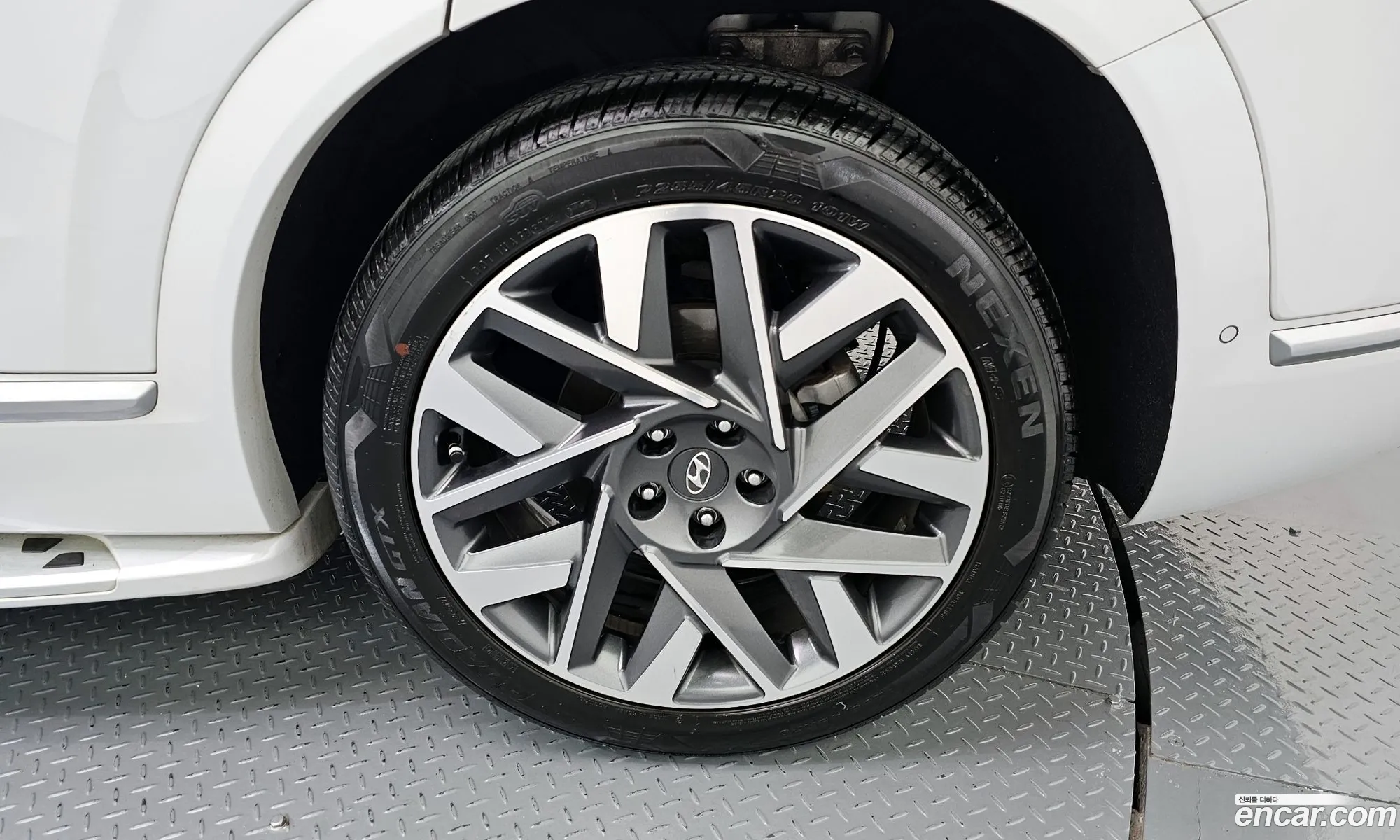 Hyundai Santa Fe 2020 — 42