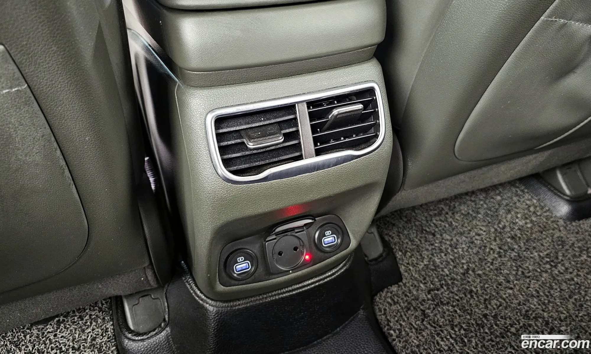 Hyundai Santa Fe 2020 — 11