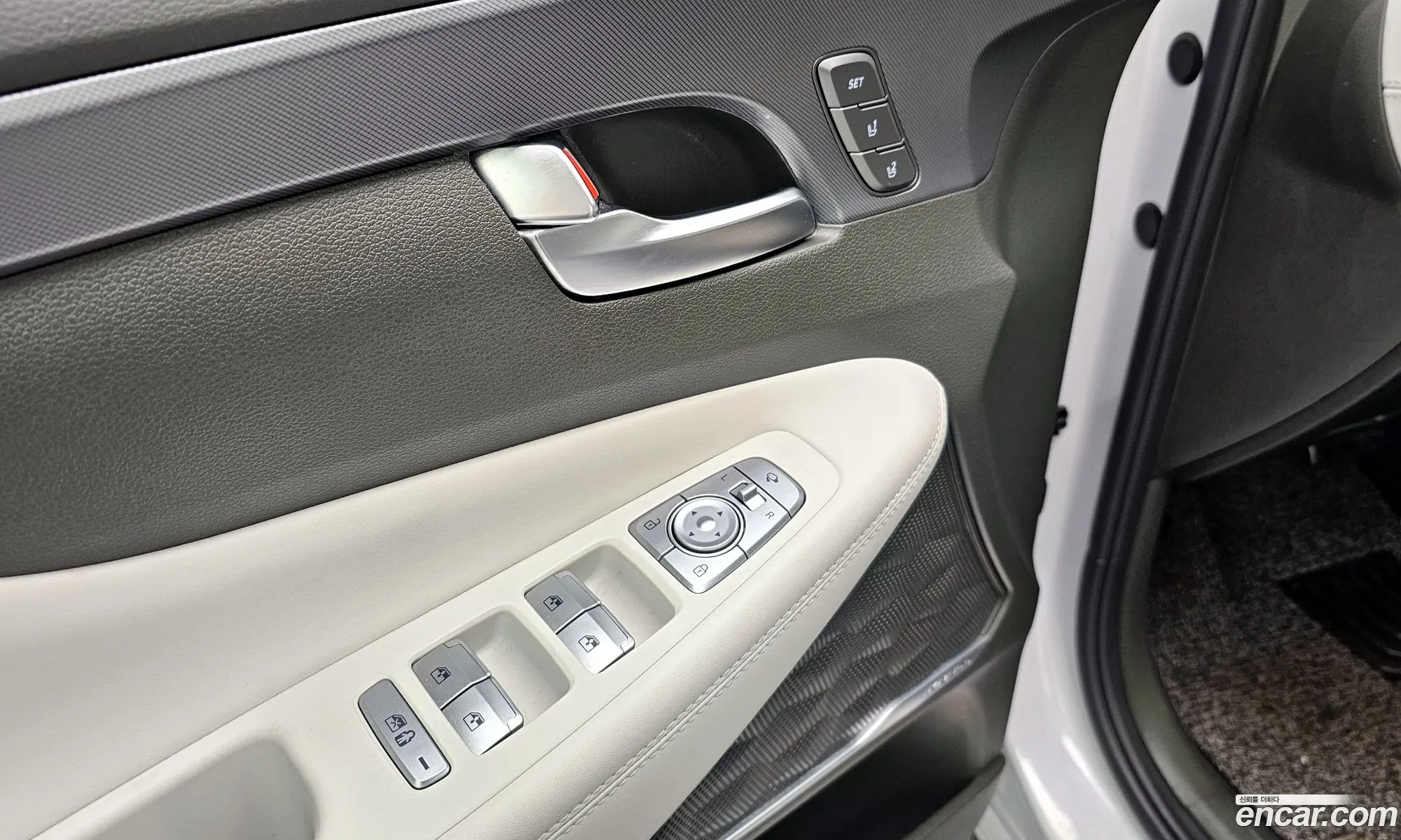 Hyundai Santa Fe 2020 — 17