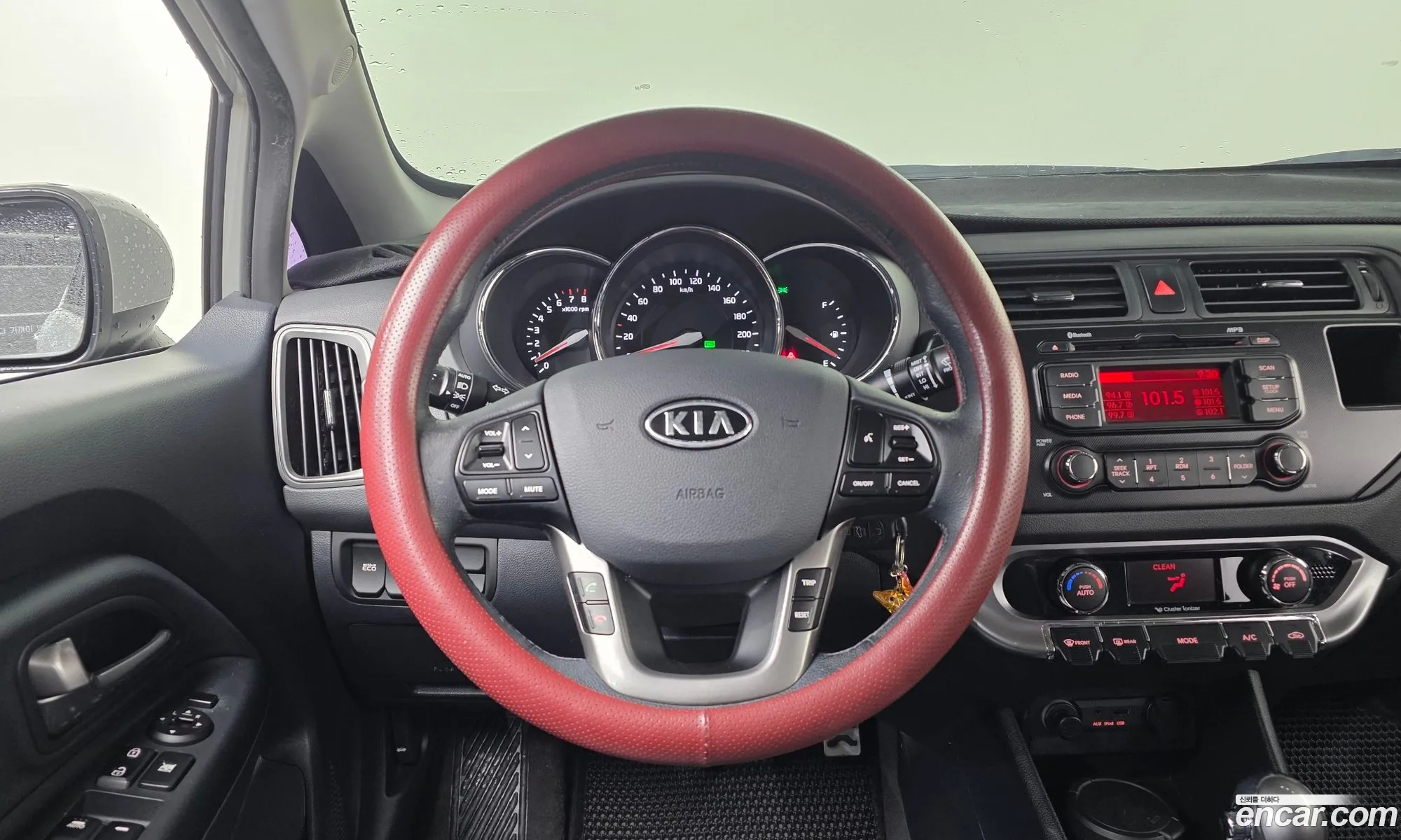 Kia Pride 2011 — 11