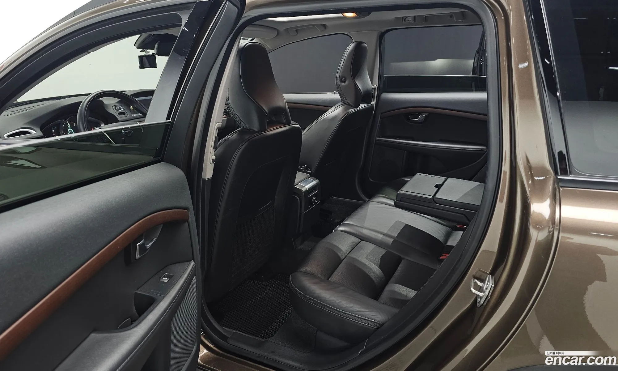 Volvo XC70 2014 YV1BZ73BDE1191980 — 29