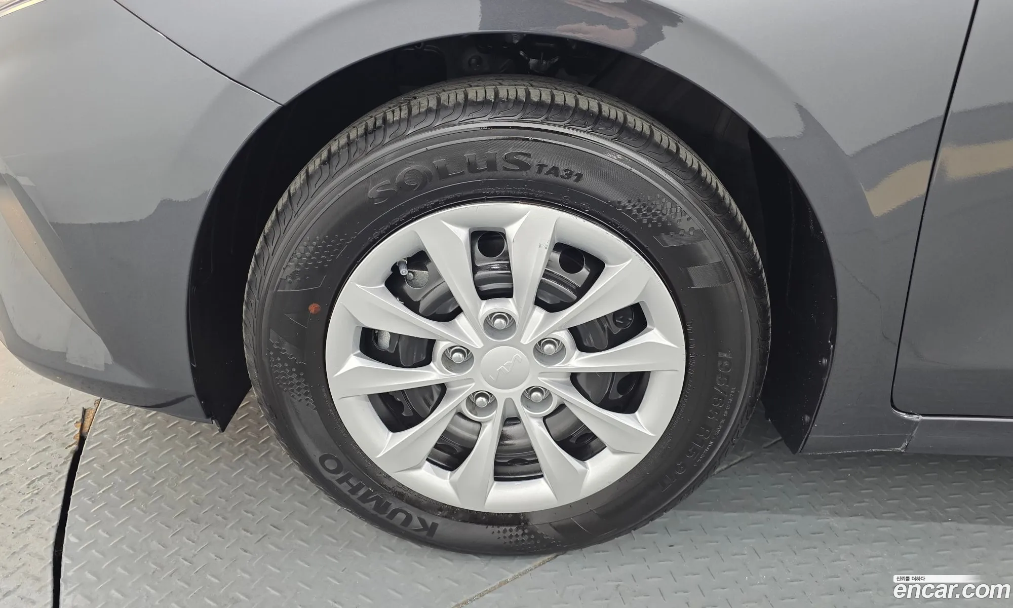 Kia K3 2023 — 11