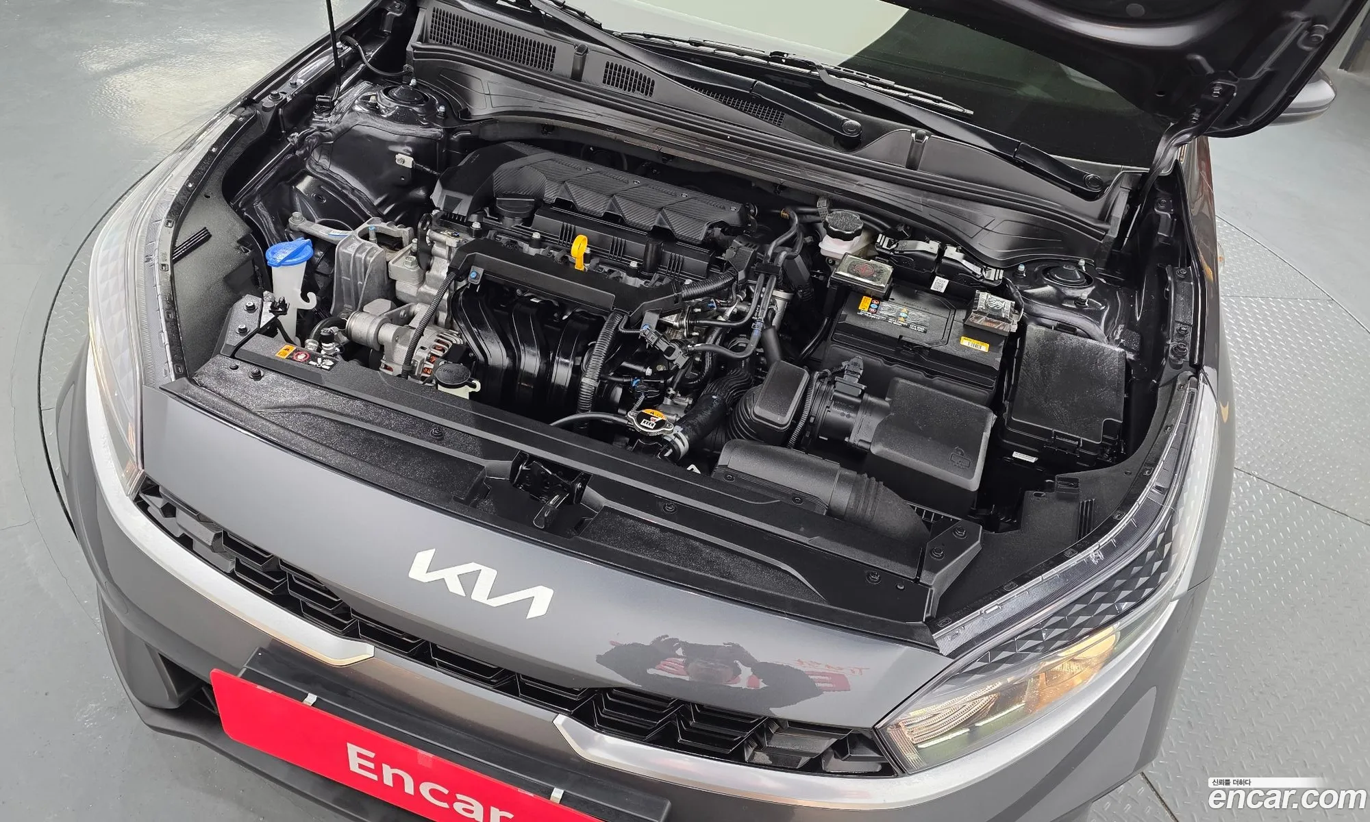 Kia K3 2023 — 16