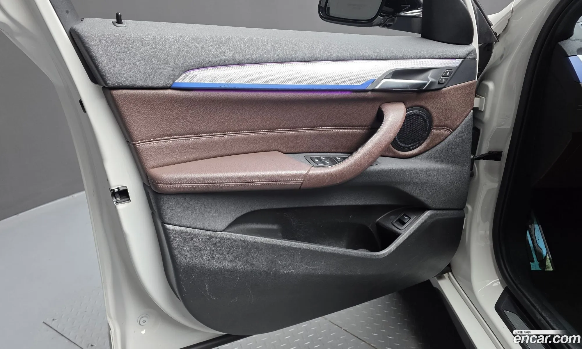 BMW X2 2023 WBA11DF09P5W33705 — 17