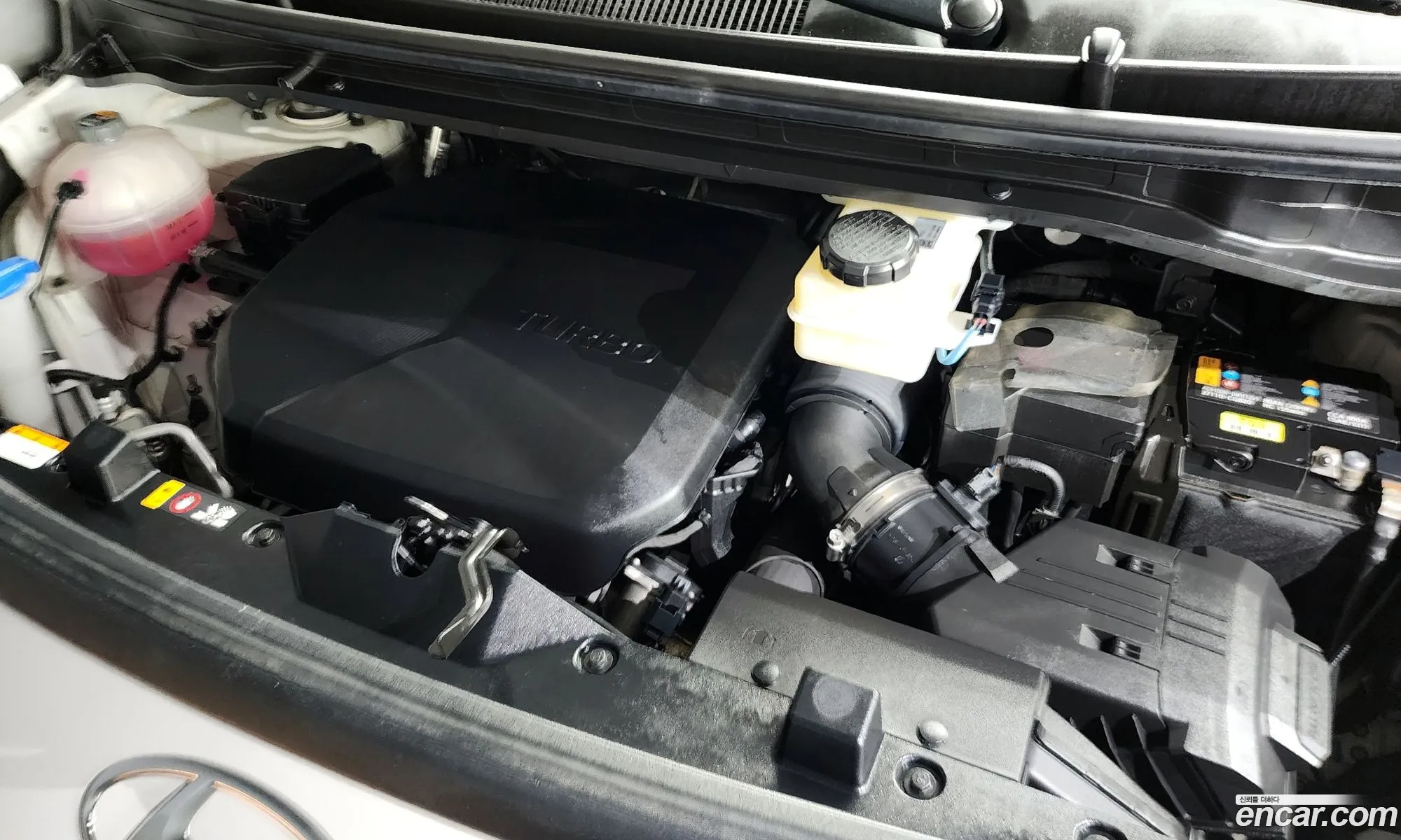 Hyundai Staria 2022 — 3
