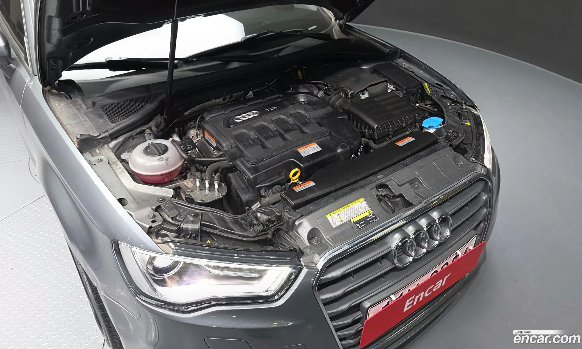 Audi A3 2015 WAUZZZ8V4FA082364 — 3