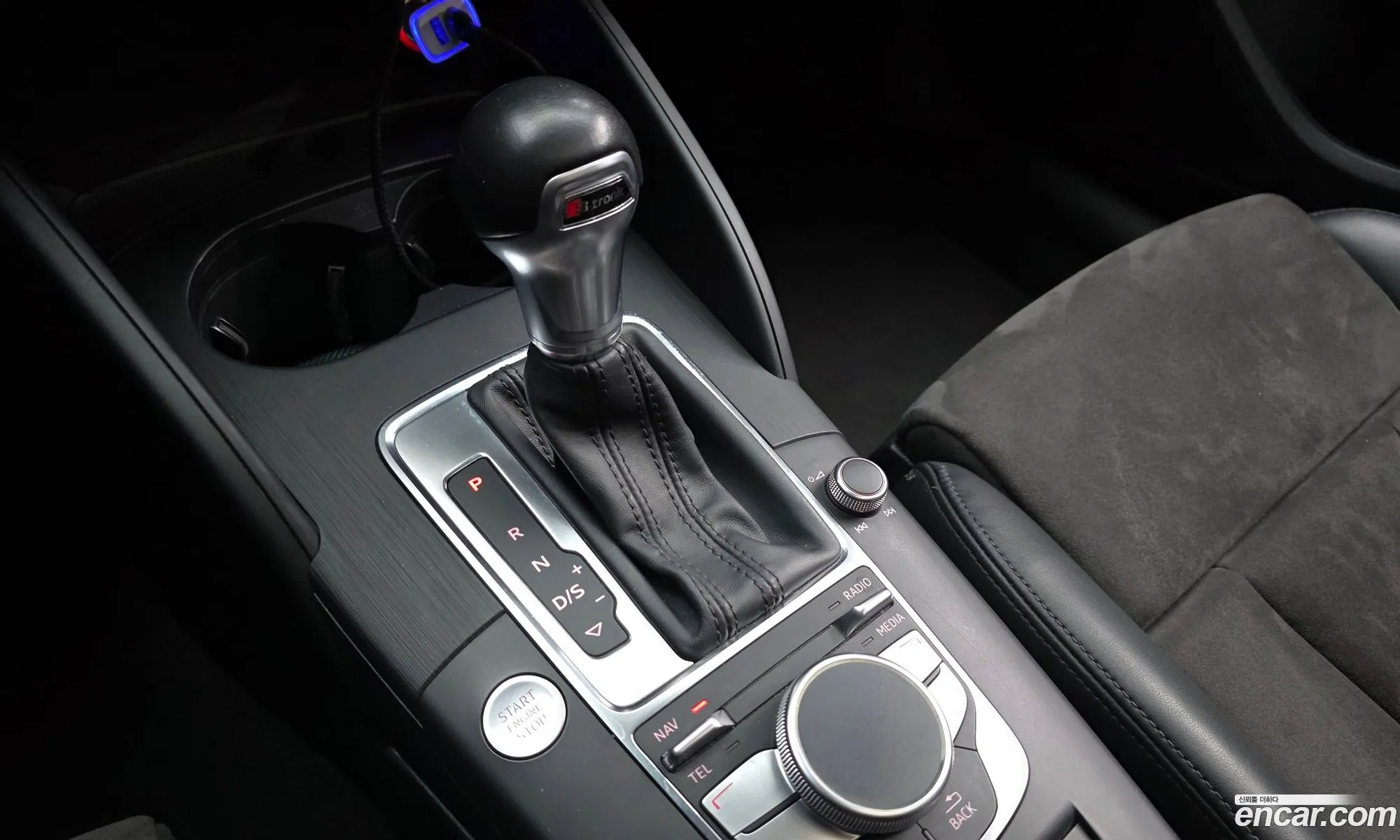 Audi A3 2015 WAUZZZ8V4FA082364 — 2