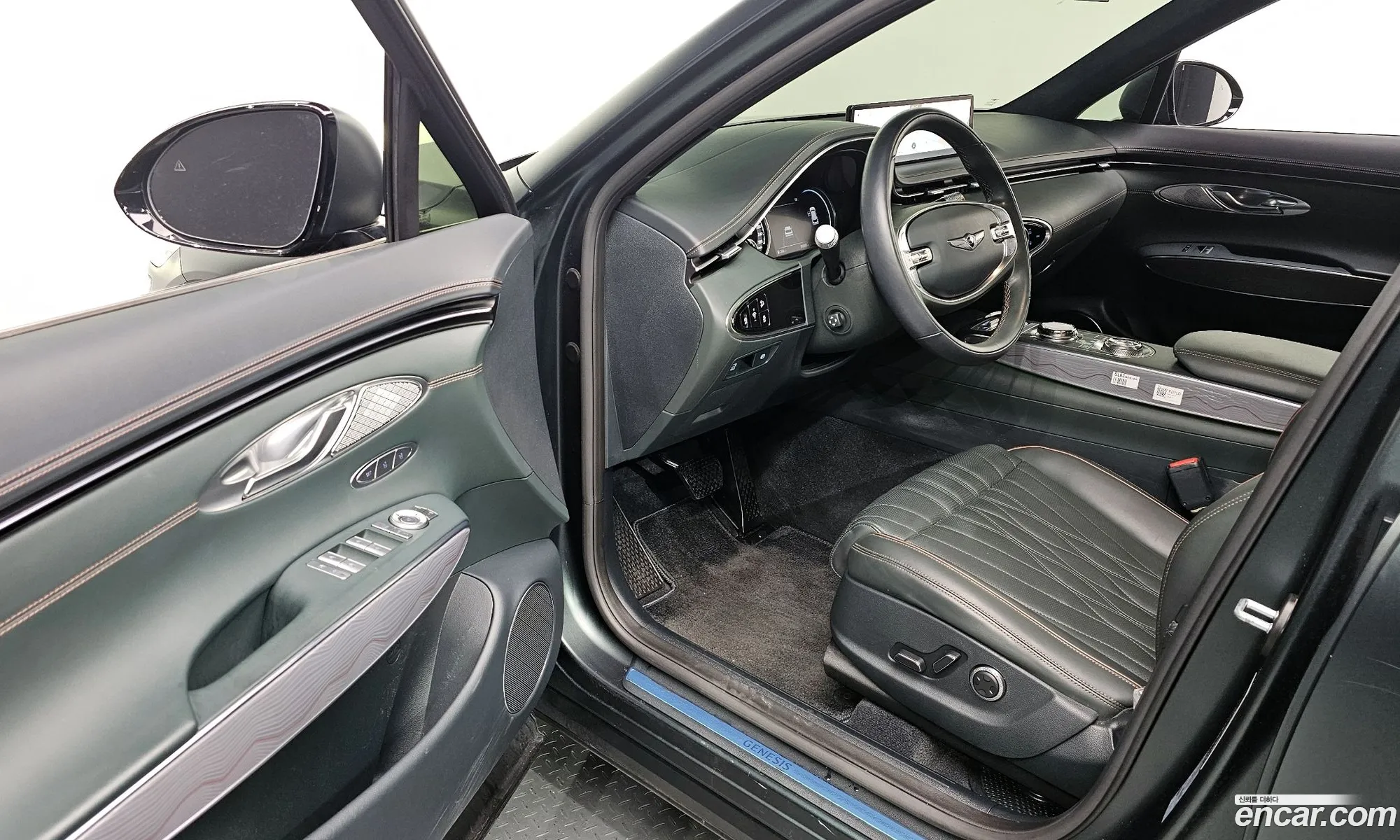 Genesis GV70 2023 — 4