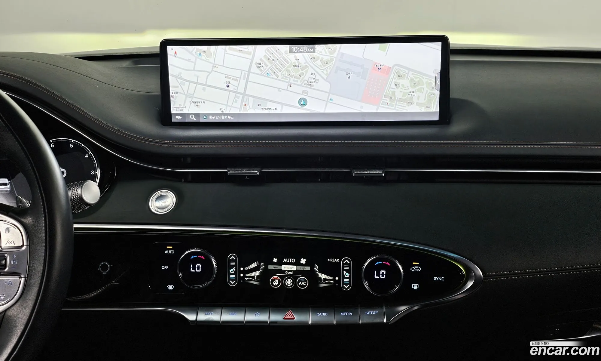 Genesis GV70 2023 — 31