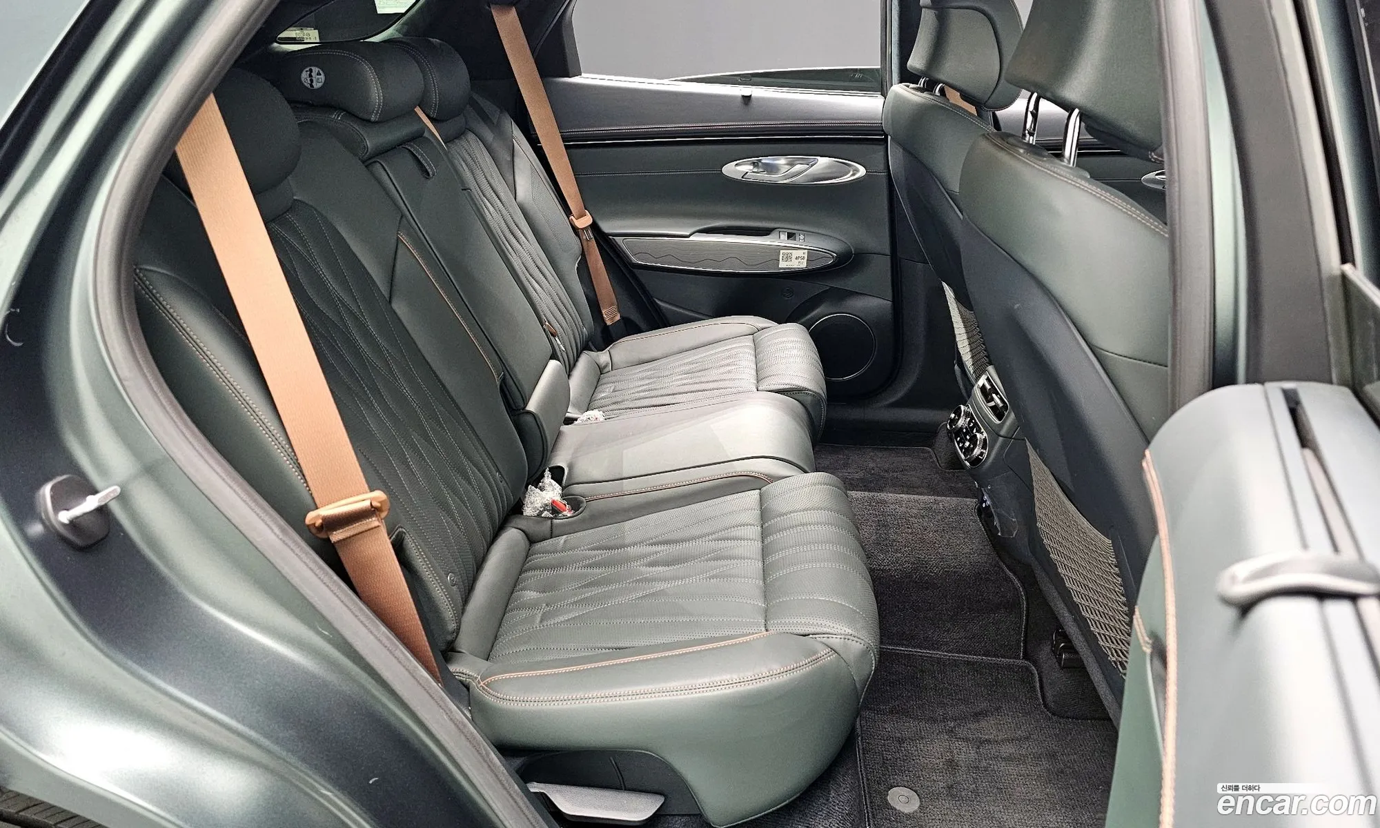 Genesis GV70 2023 — 14