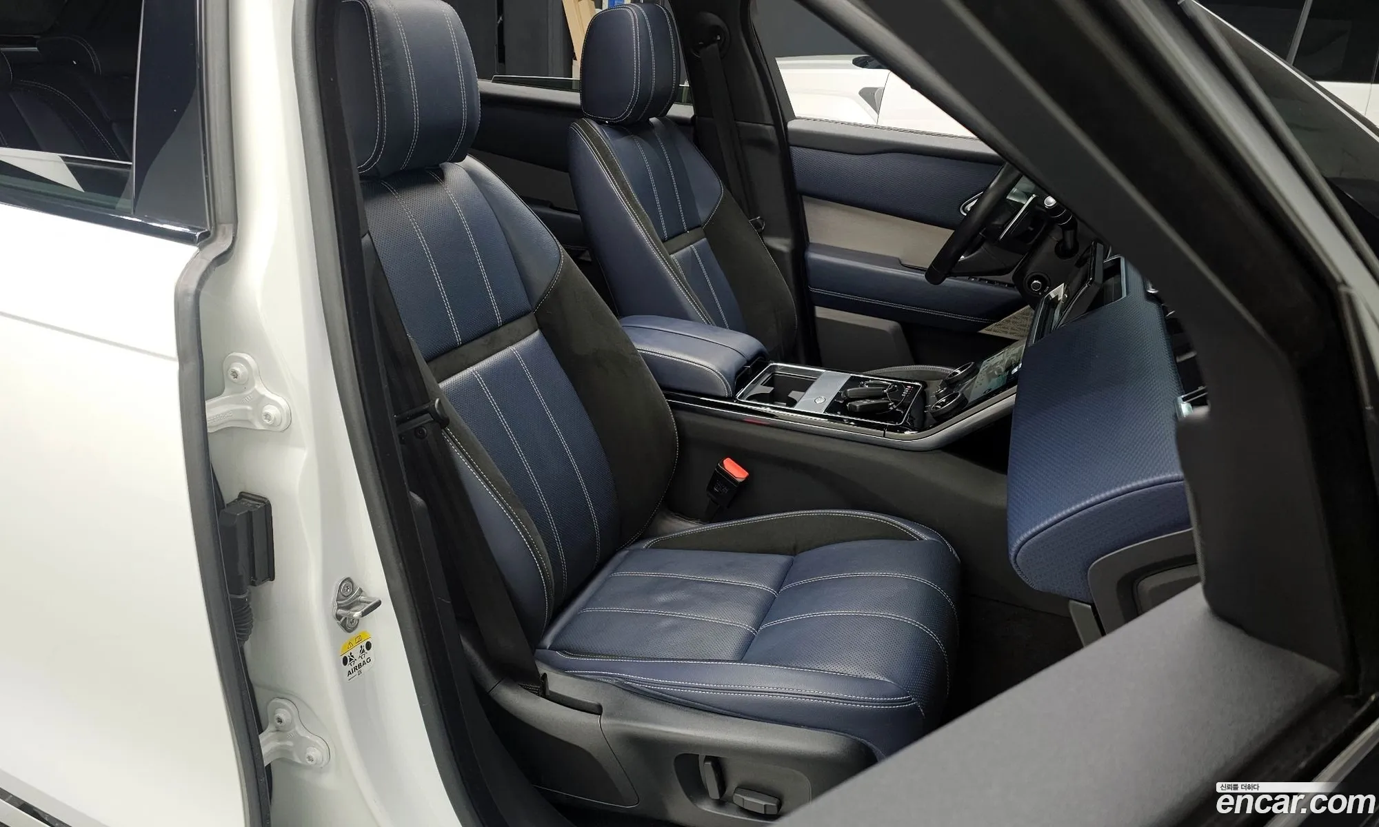 Land Rover Range Rover Velar 2018 — 9