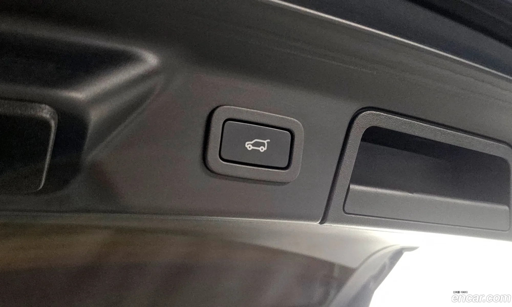 Land Rover Range Rover Velar 2018 — 7