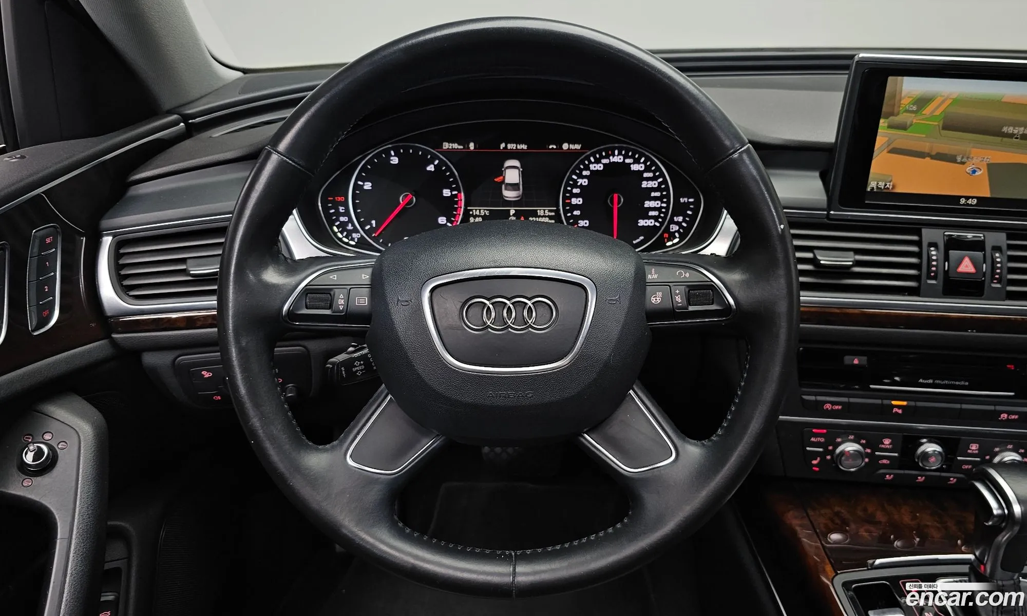 Audi A6 2014 — 24