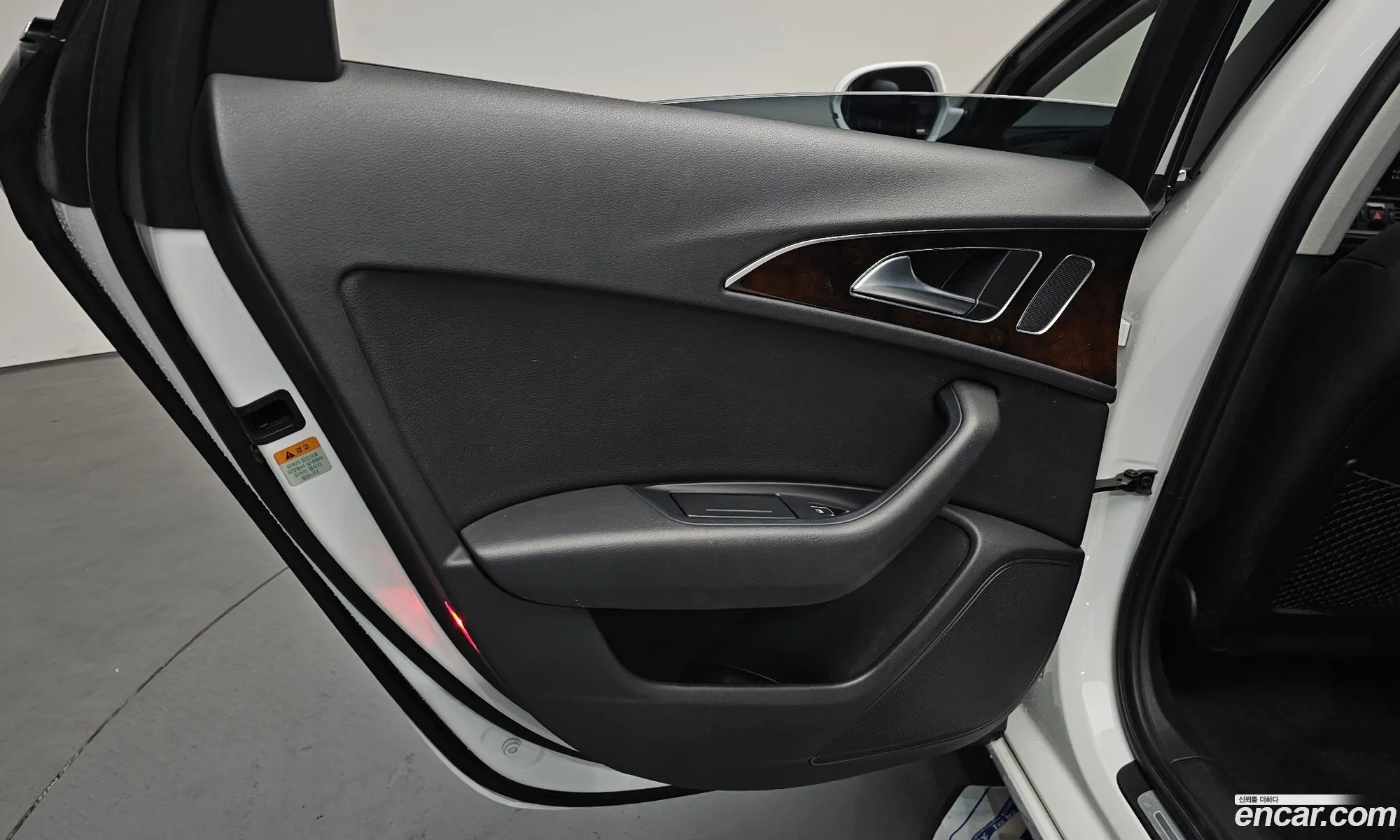Audi A6 2014 — 9