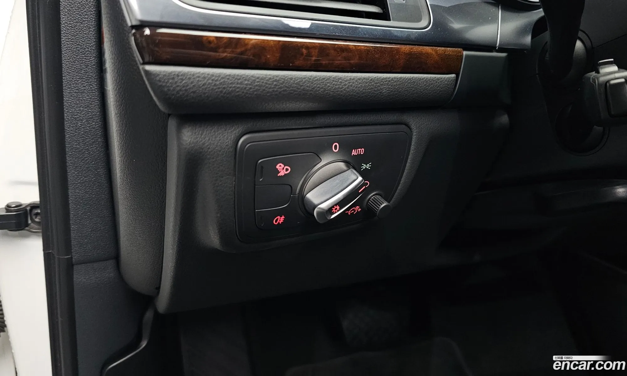 Audi A6 2014 — 29