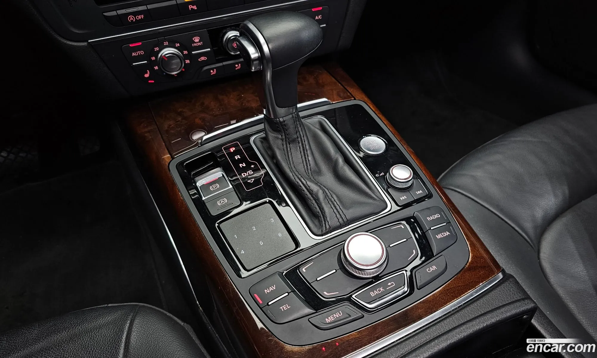 Audi A6 2014 — 6