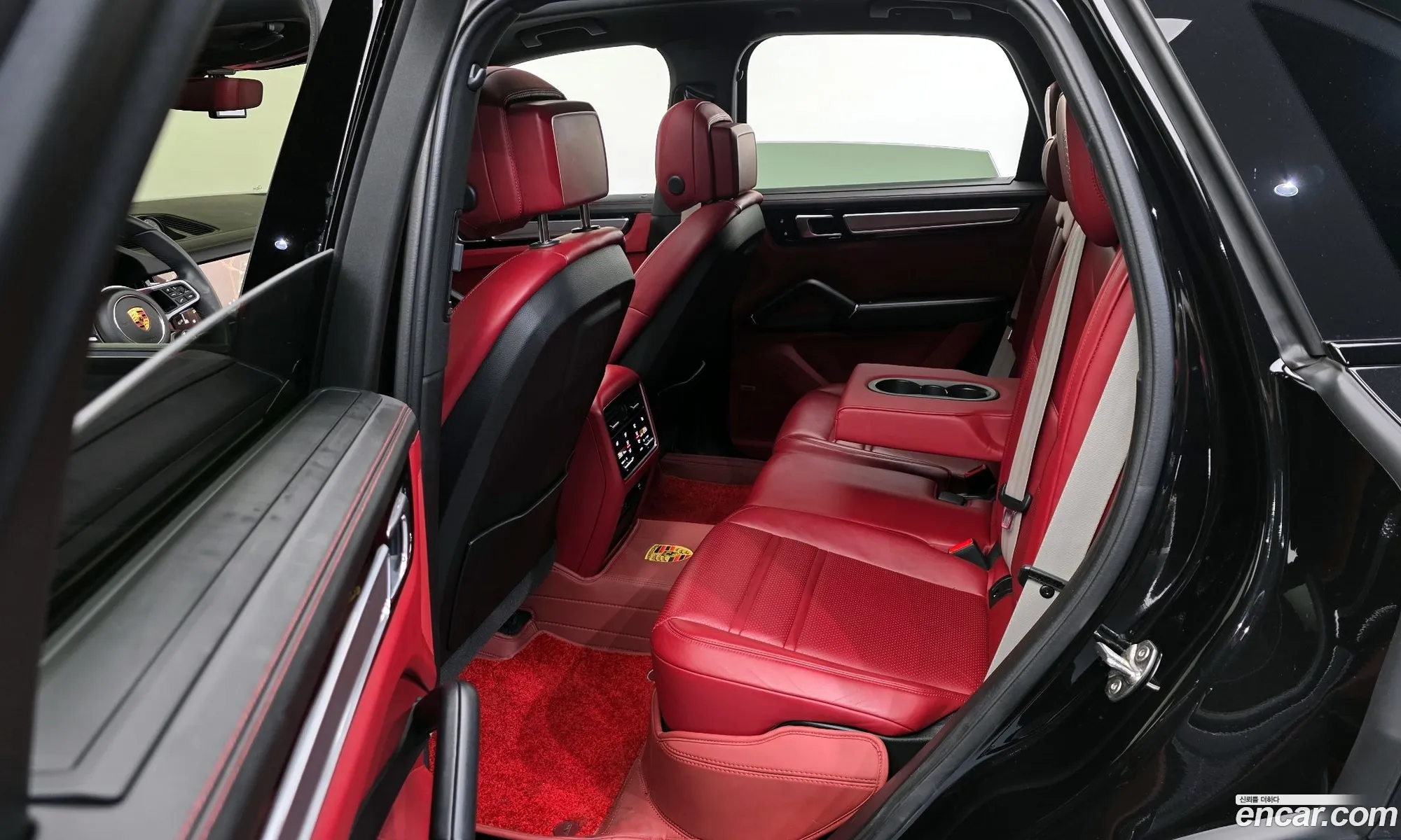 Porsche Cayenne 2023 — 20