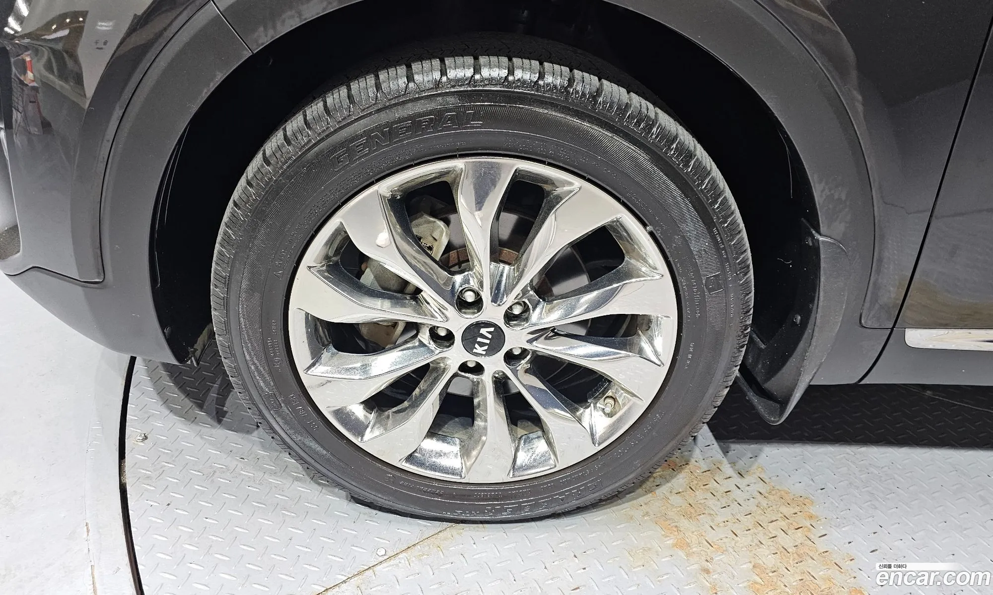 Kia Sorento 2017 — 10