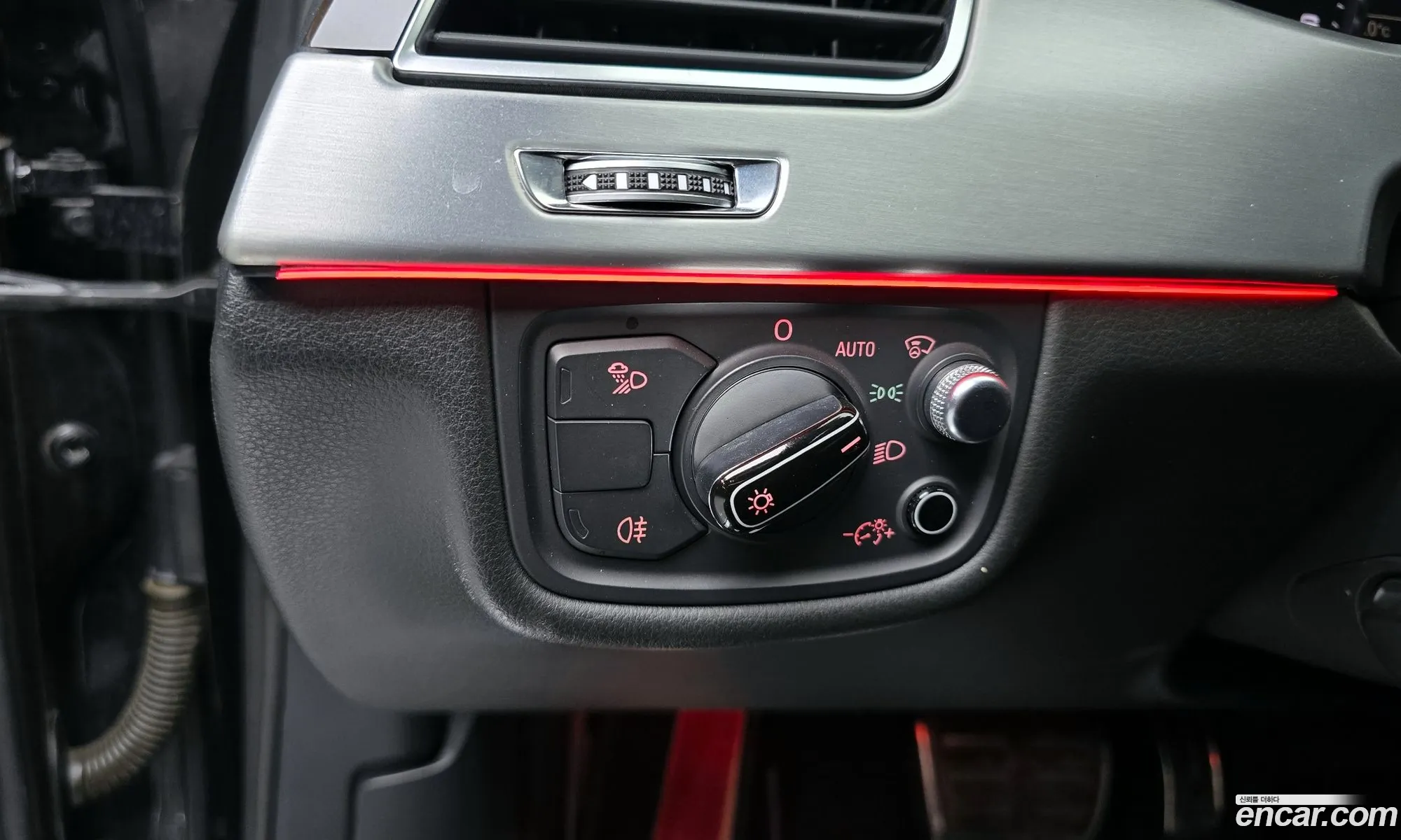 Audi A8 2014 WAUZZZ4HXFN000923 — 10