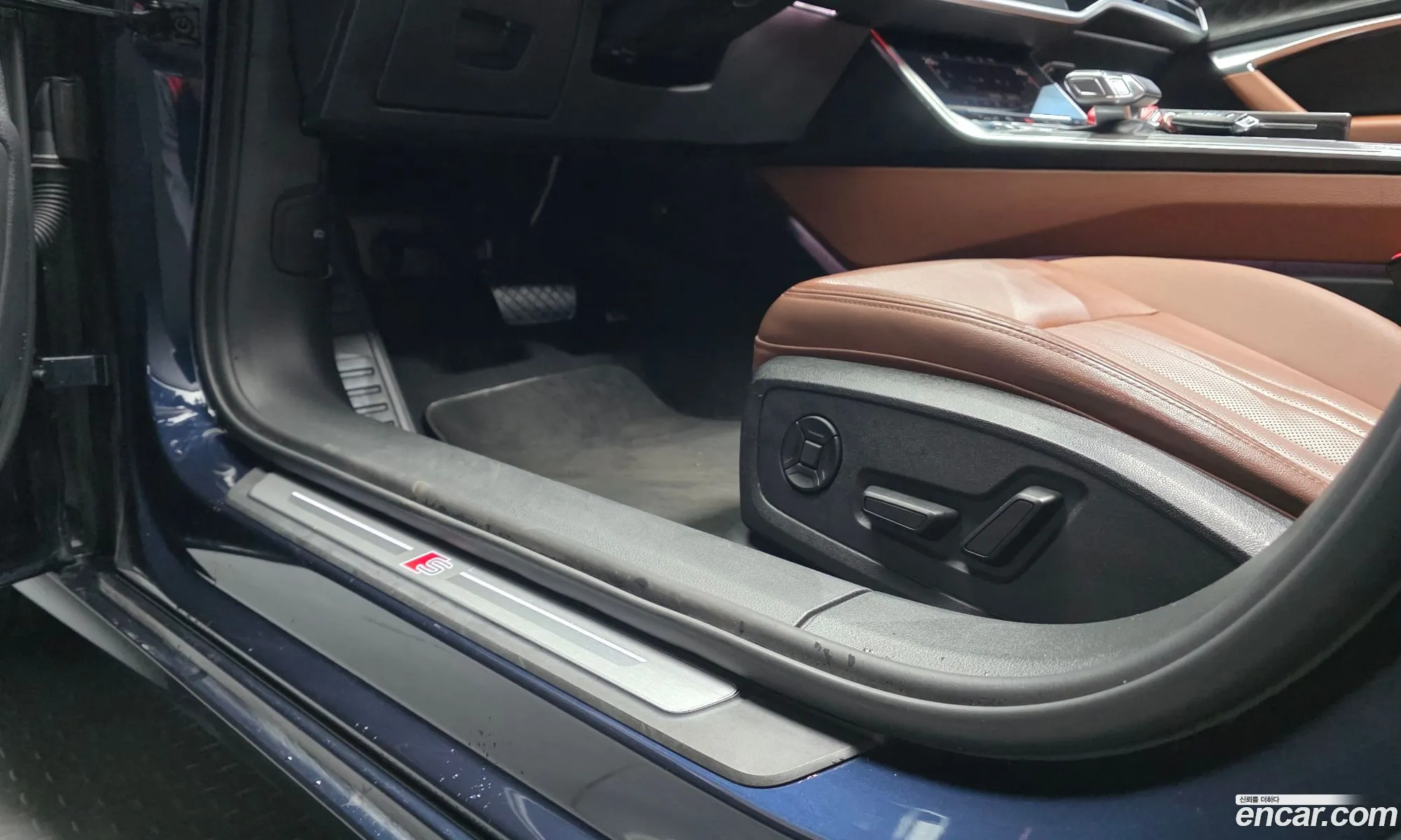 Audi A6 2023 — 27