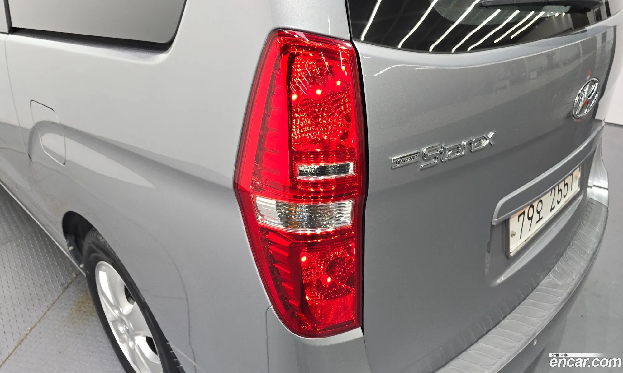 Hyundai Grand Starex 2020 — 19