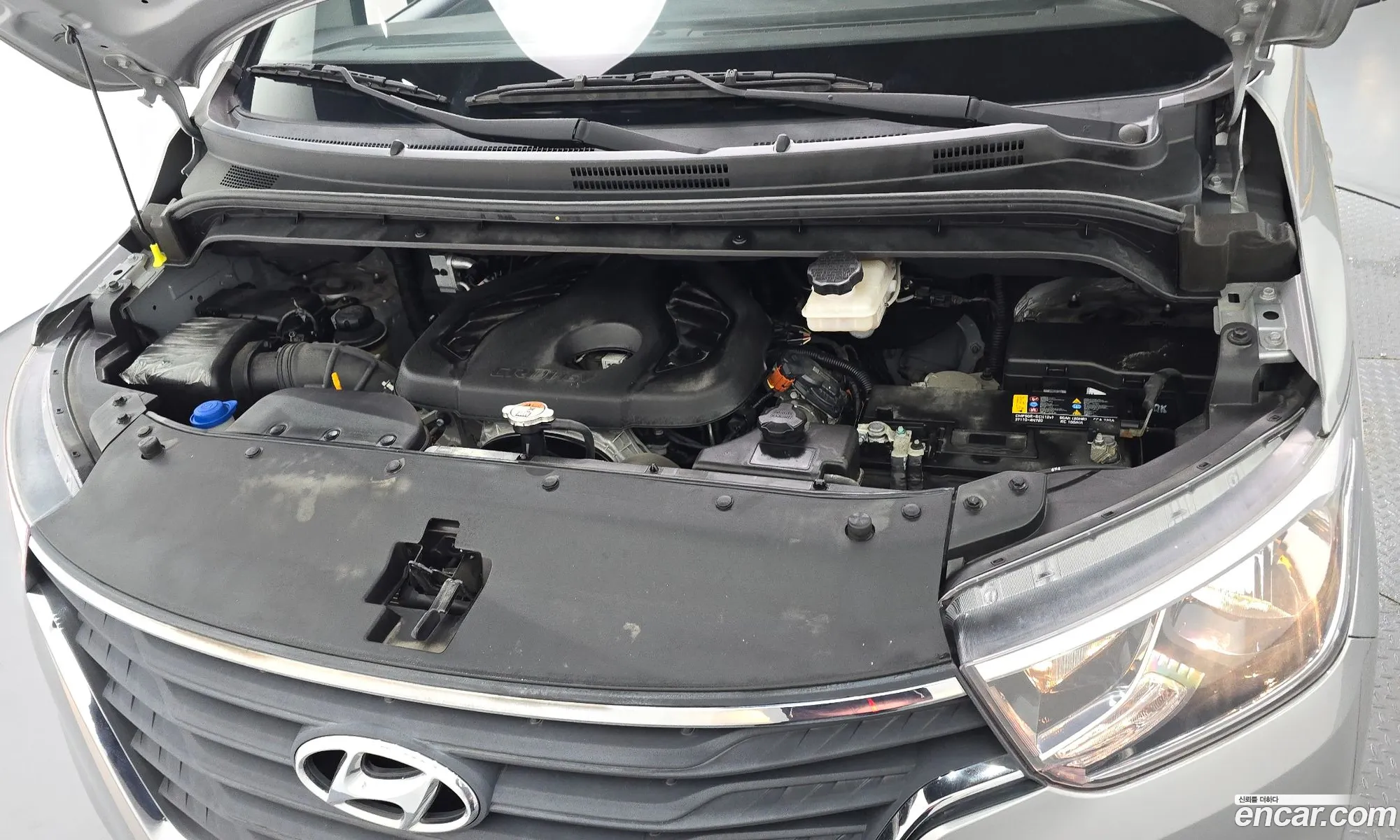 Hyundai Grand Starex 2020 — 16