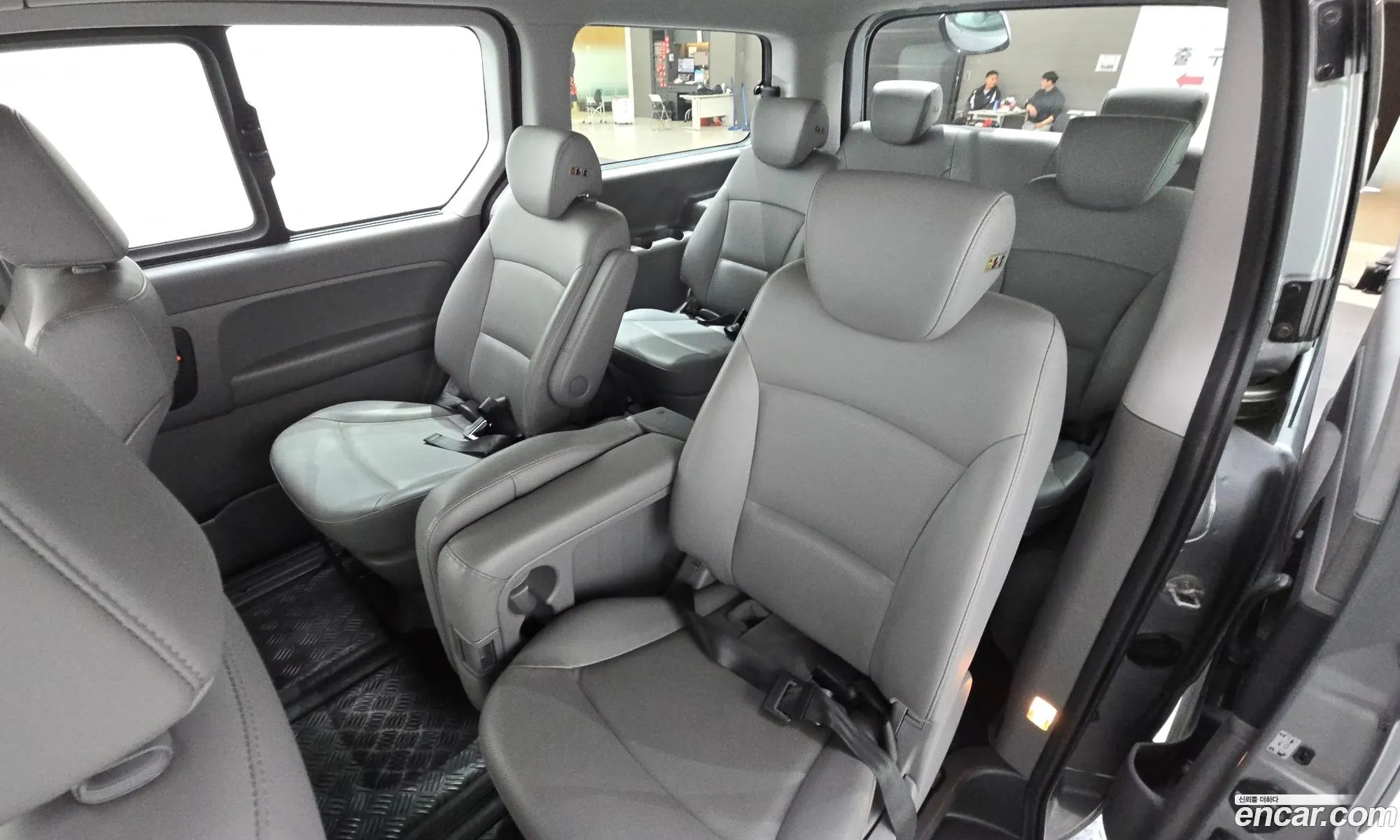 Hyundai Grand Starex 2020 — 3