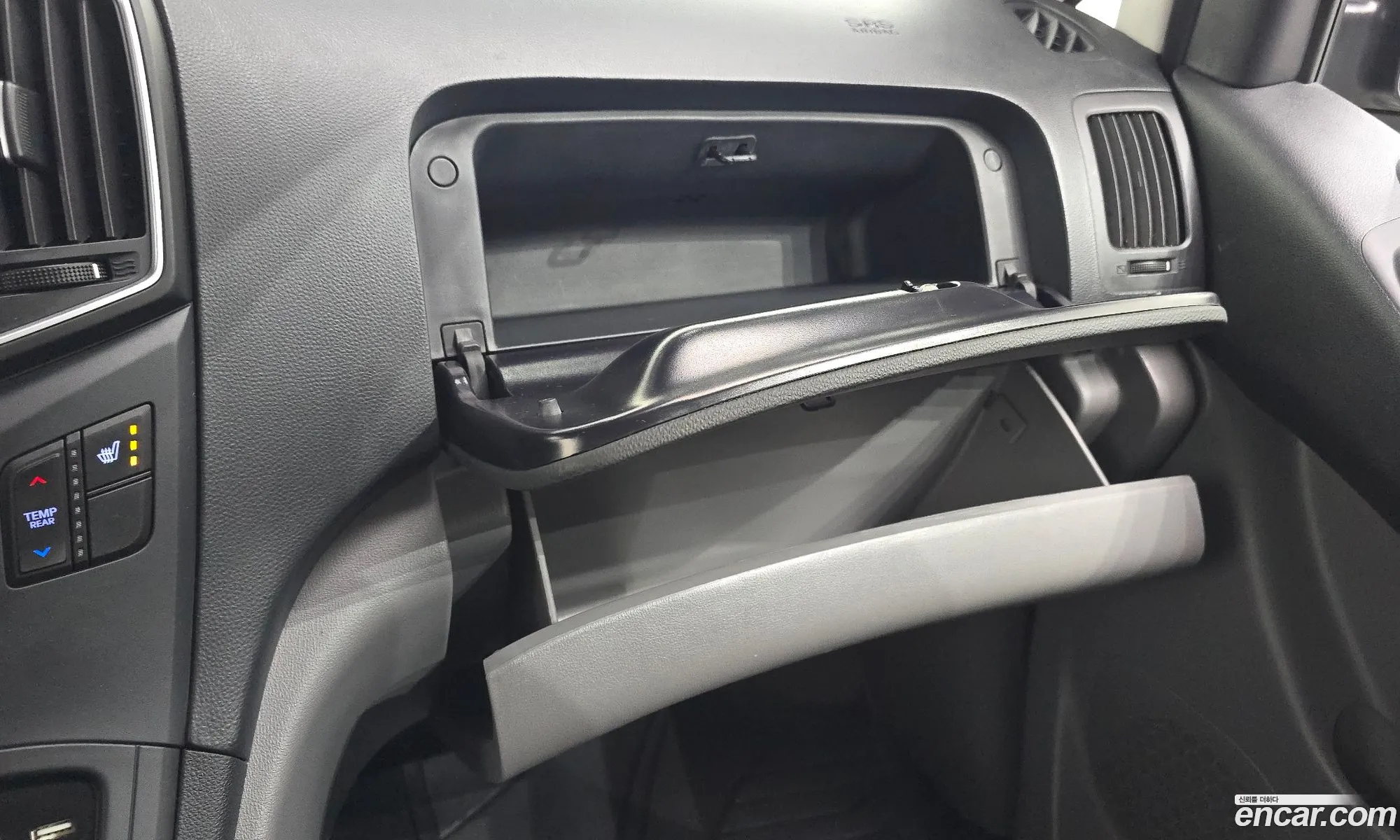 Hyundai Grand Starex 2020 — 8