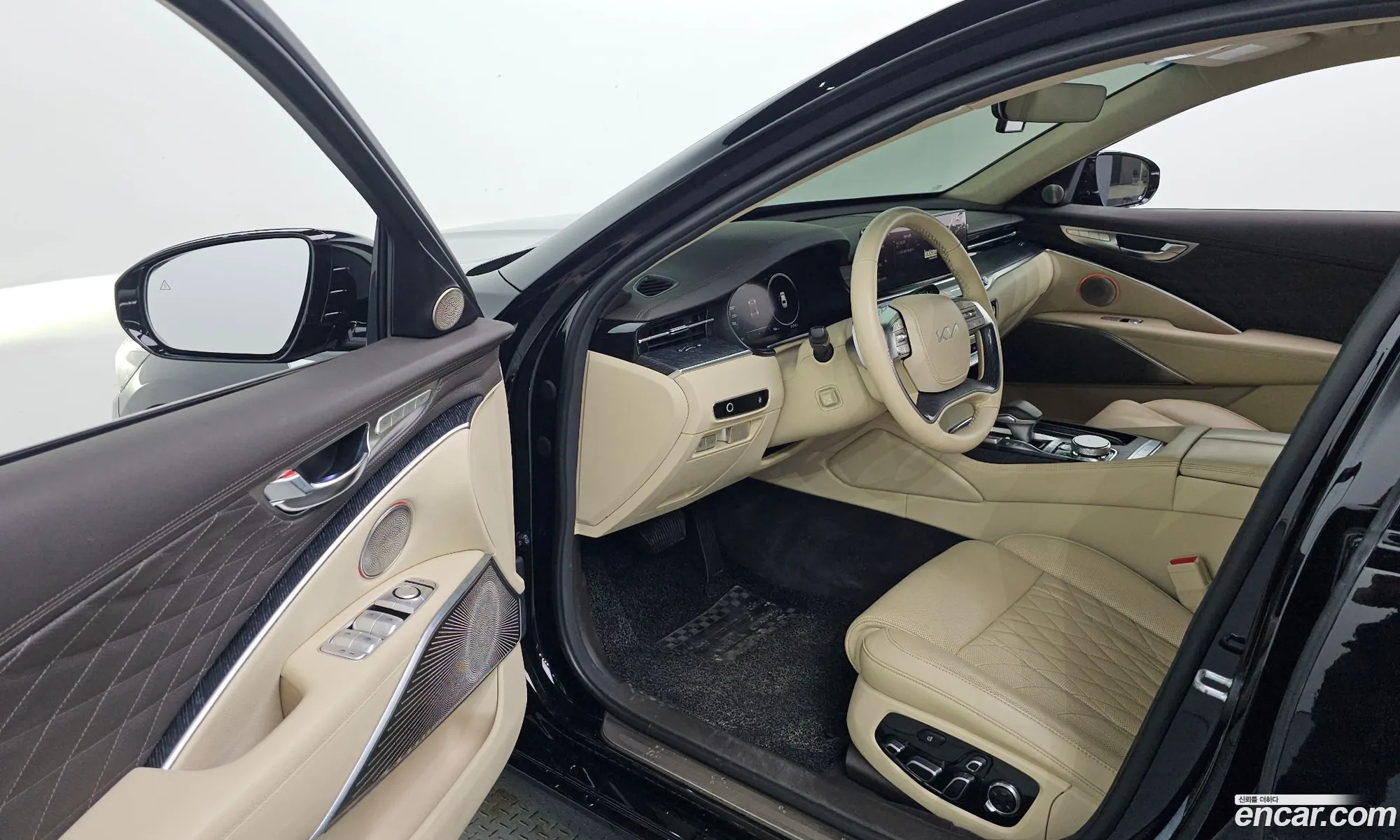 Kia K9 2021 — 24