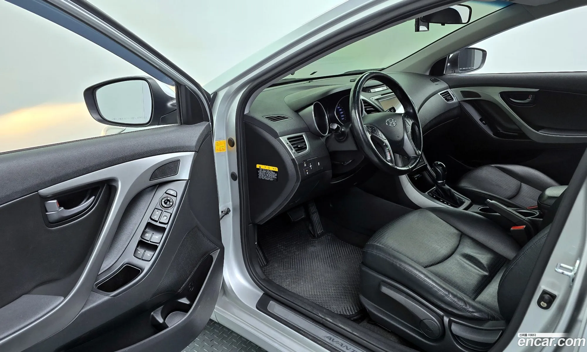 Hyundai Elantra 2014 — 16