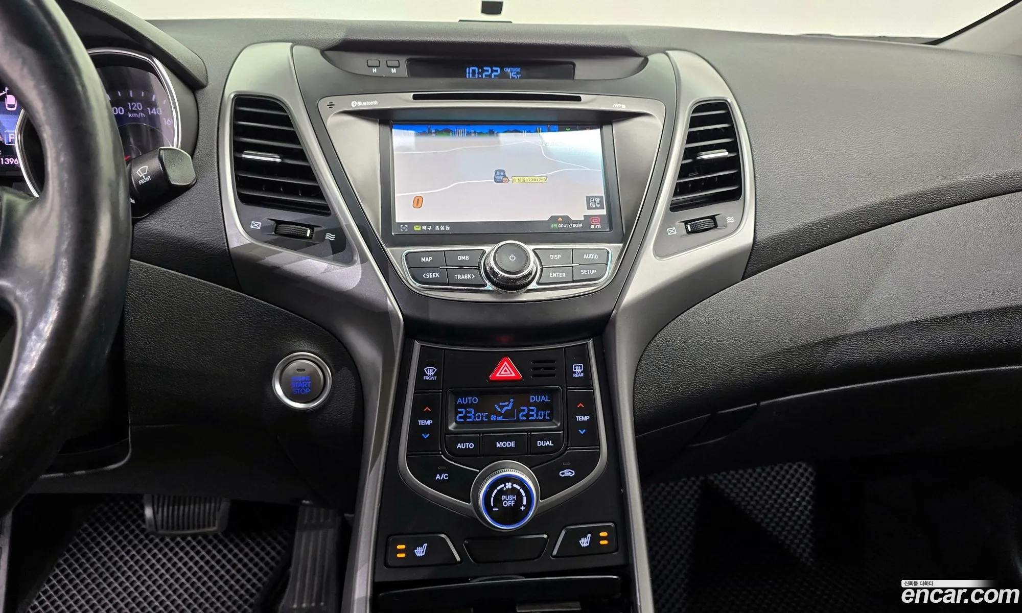 Hyundai Elantra 2014 — 12