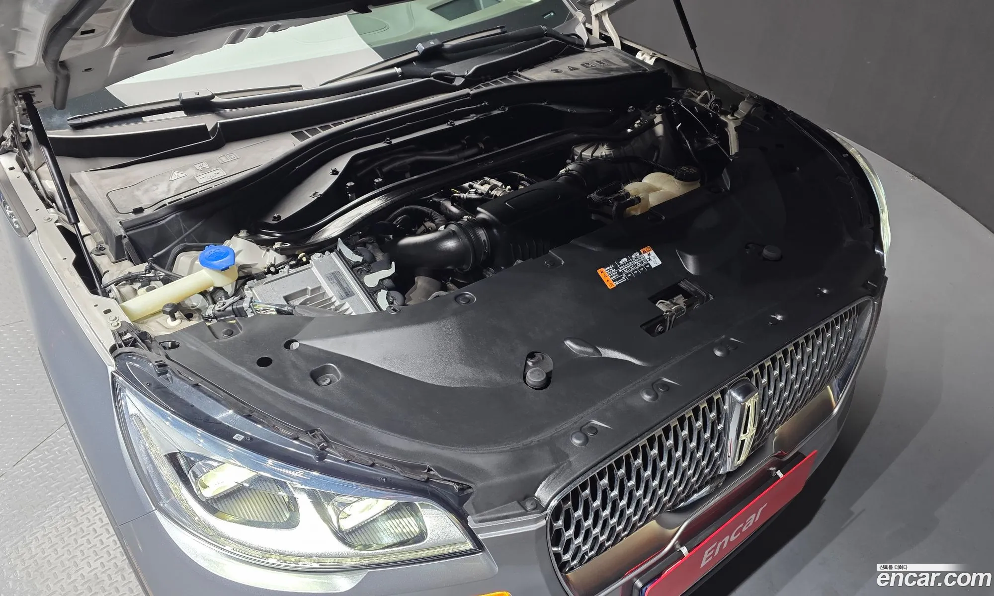 Lincoln Aviator 2021 — 13