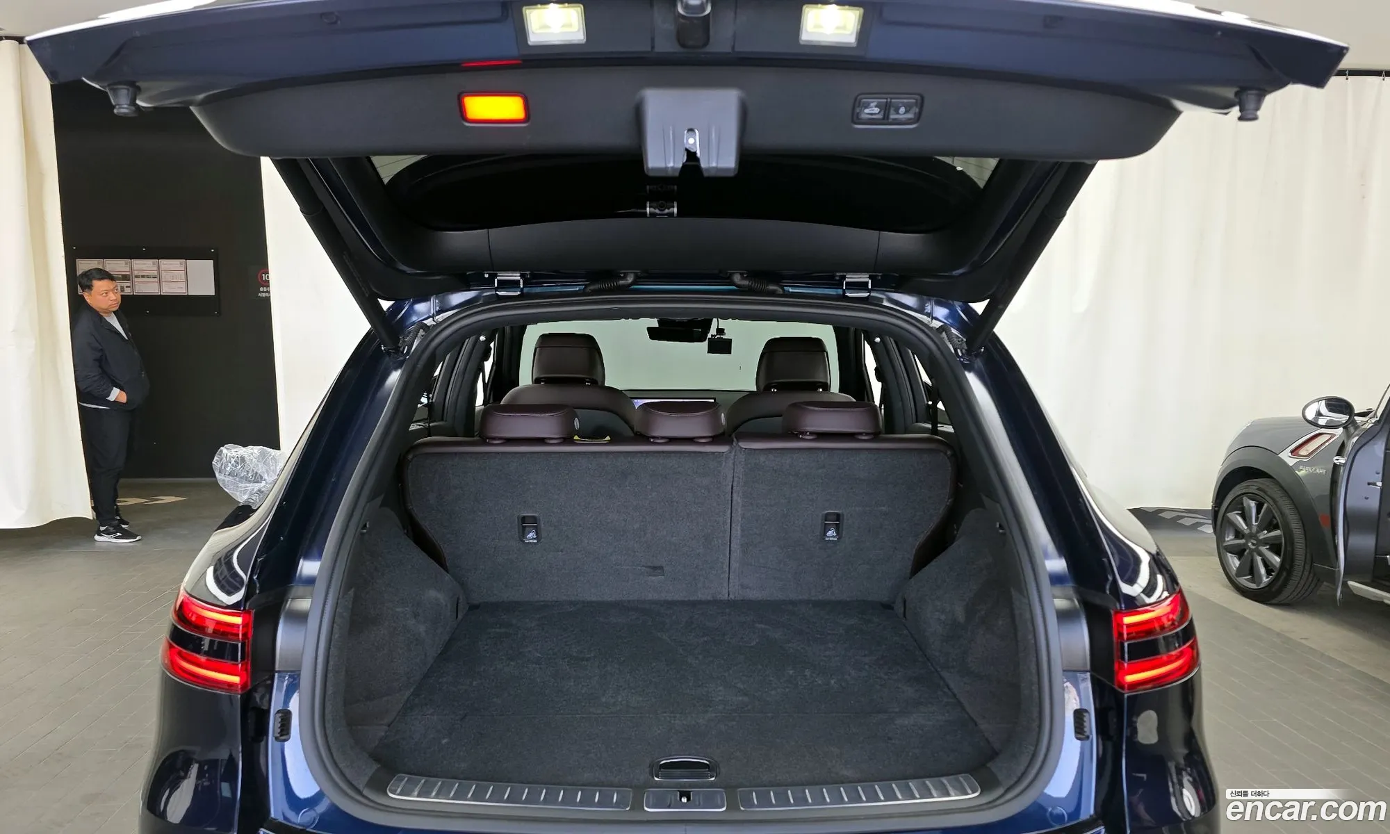 Genesis GV70 2024 — 27