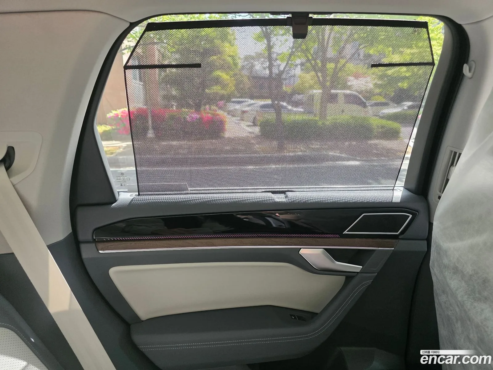 Volkswagen Touareg 2025 — 10