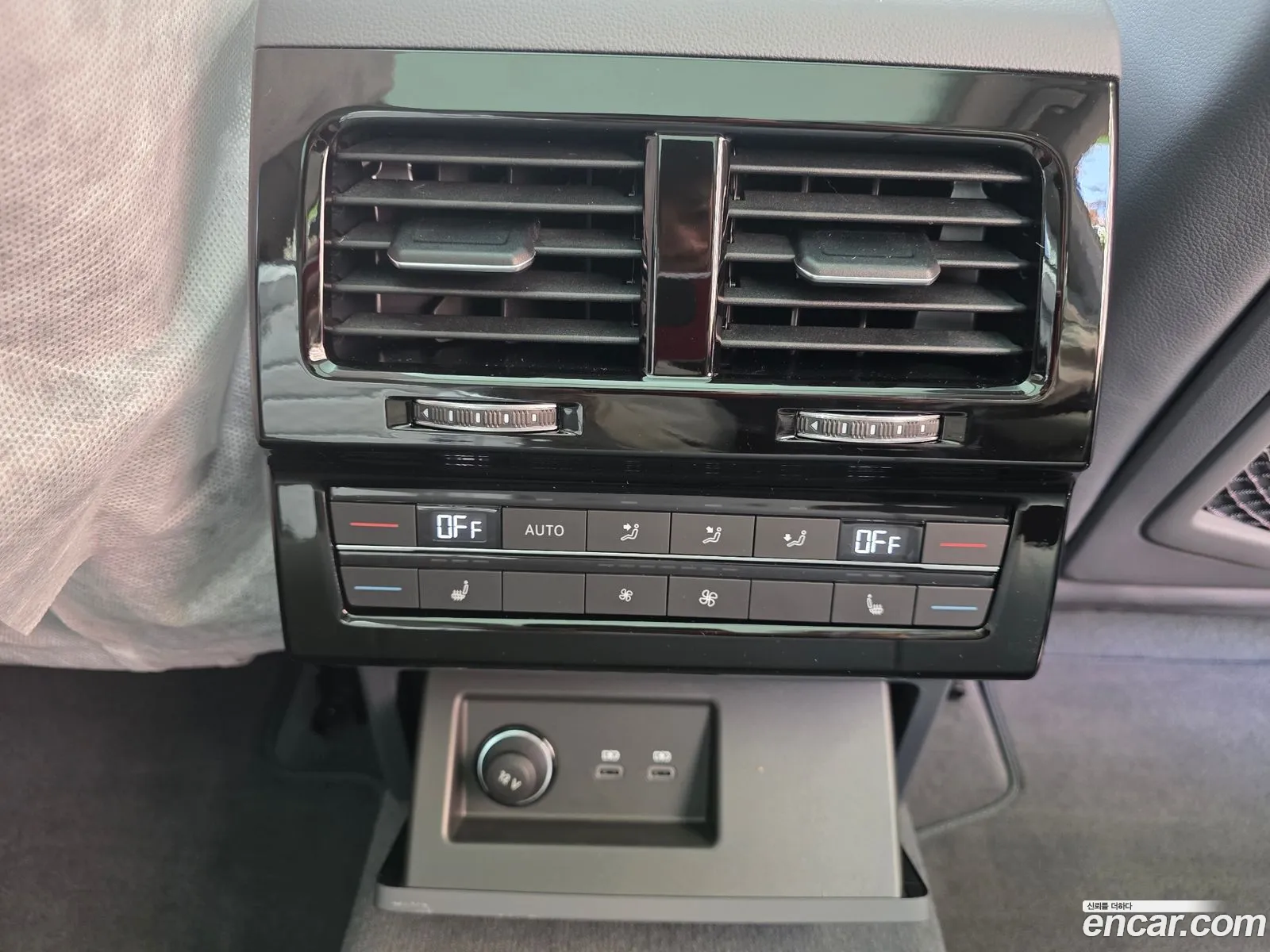 Volkswagen Touareg 2025 — 7