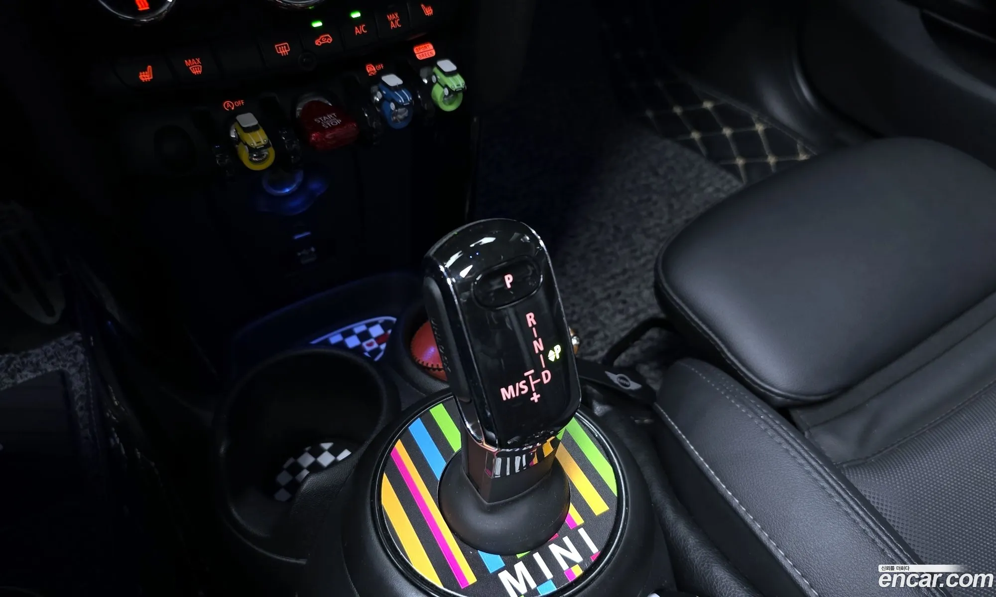 Mini Cooper S 2021 WMW61DH08N2P84360 — 29